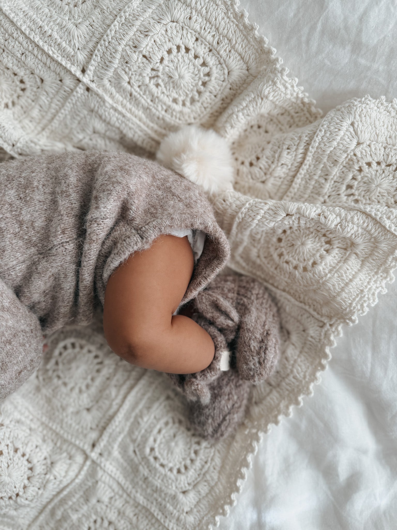 [PRE-ORDER] Luna + Luca Cozy Bunny Romper