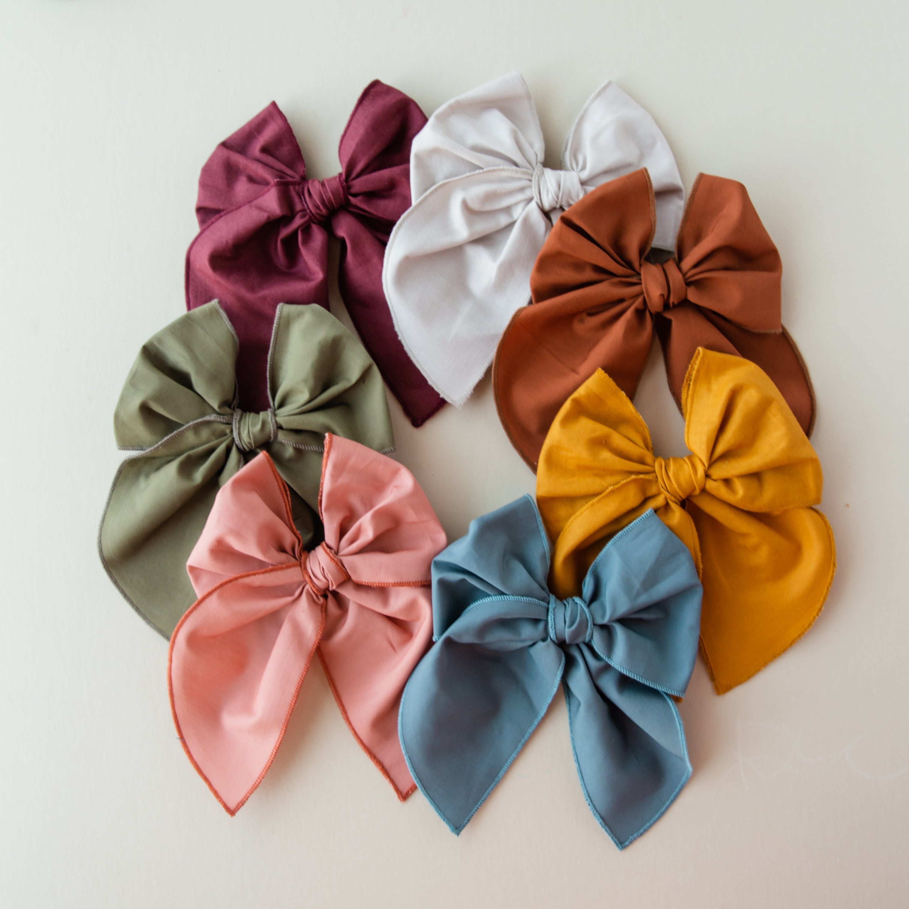 Raw Sienna | Party Bow