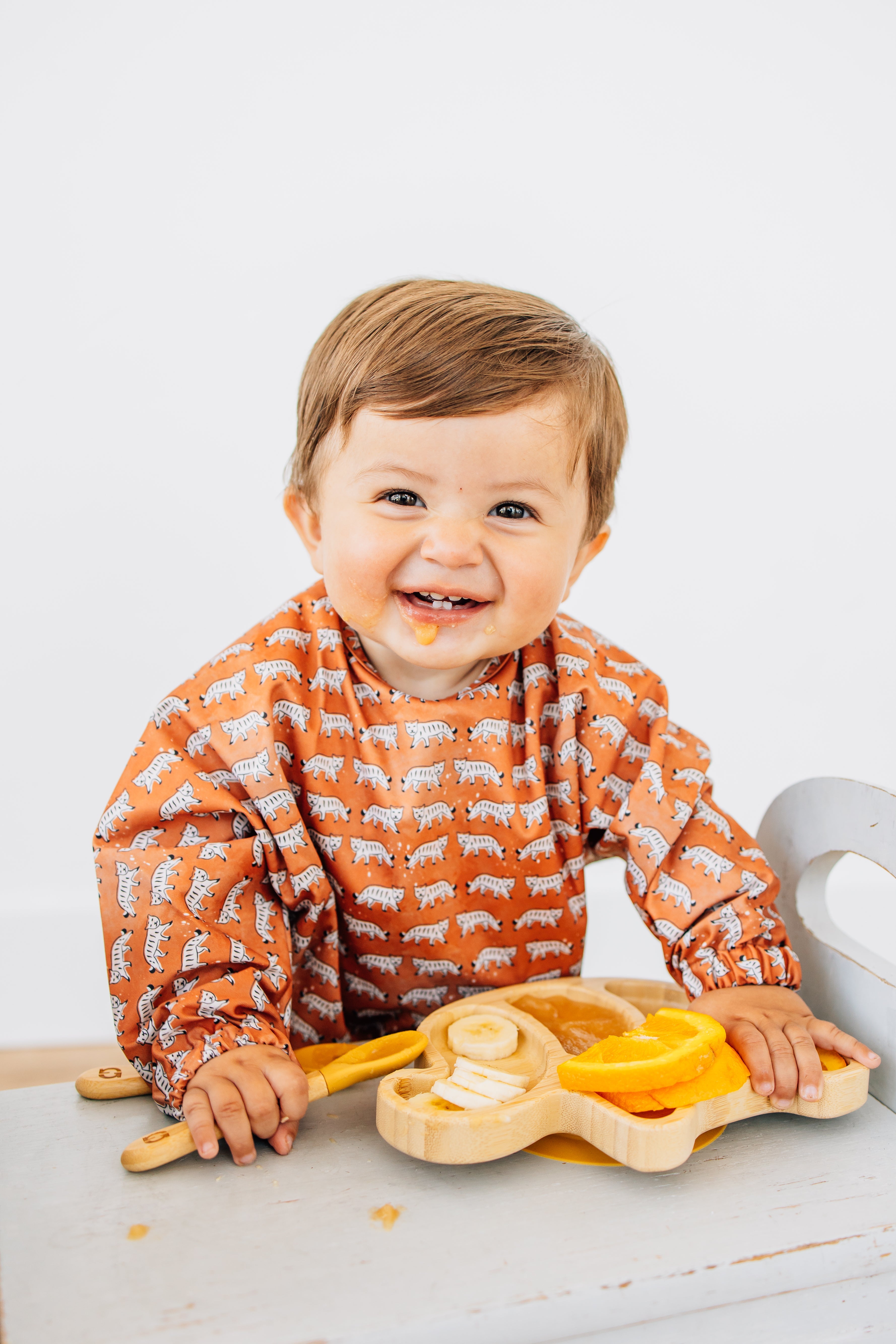 Long Sleeve Recycled Plastic Smock Bib  kindthing   