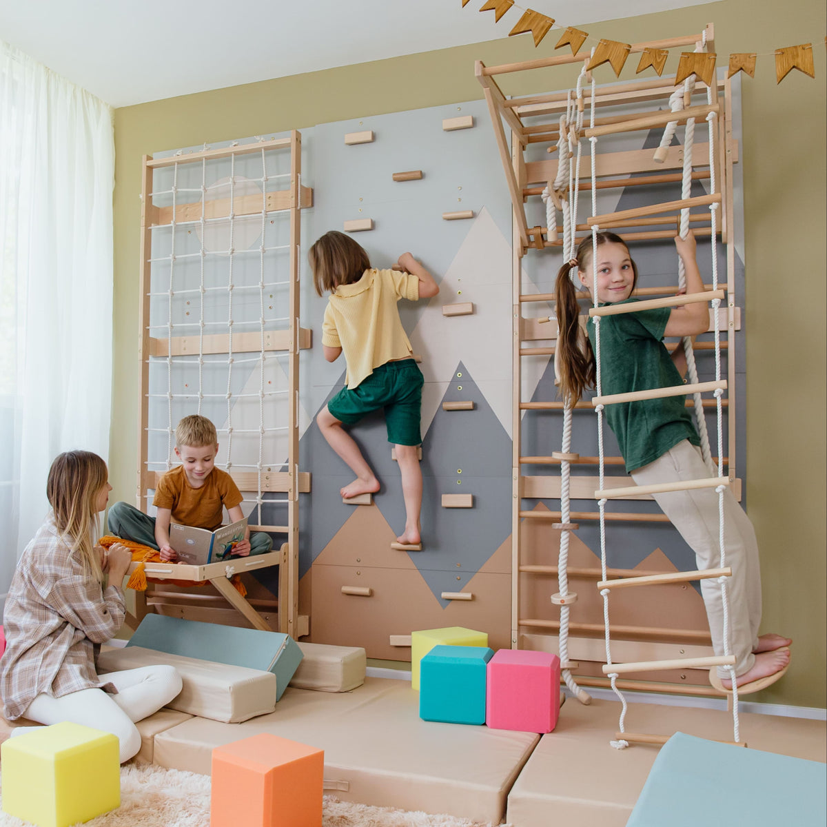 Kids Indoor Climbing Wall “Mountain”
