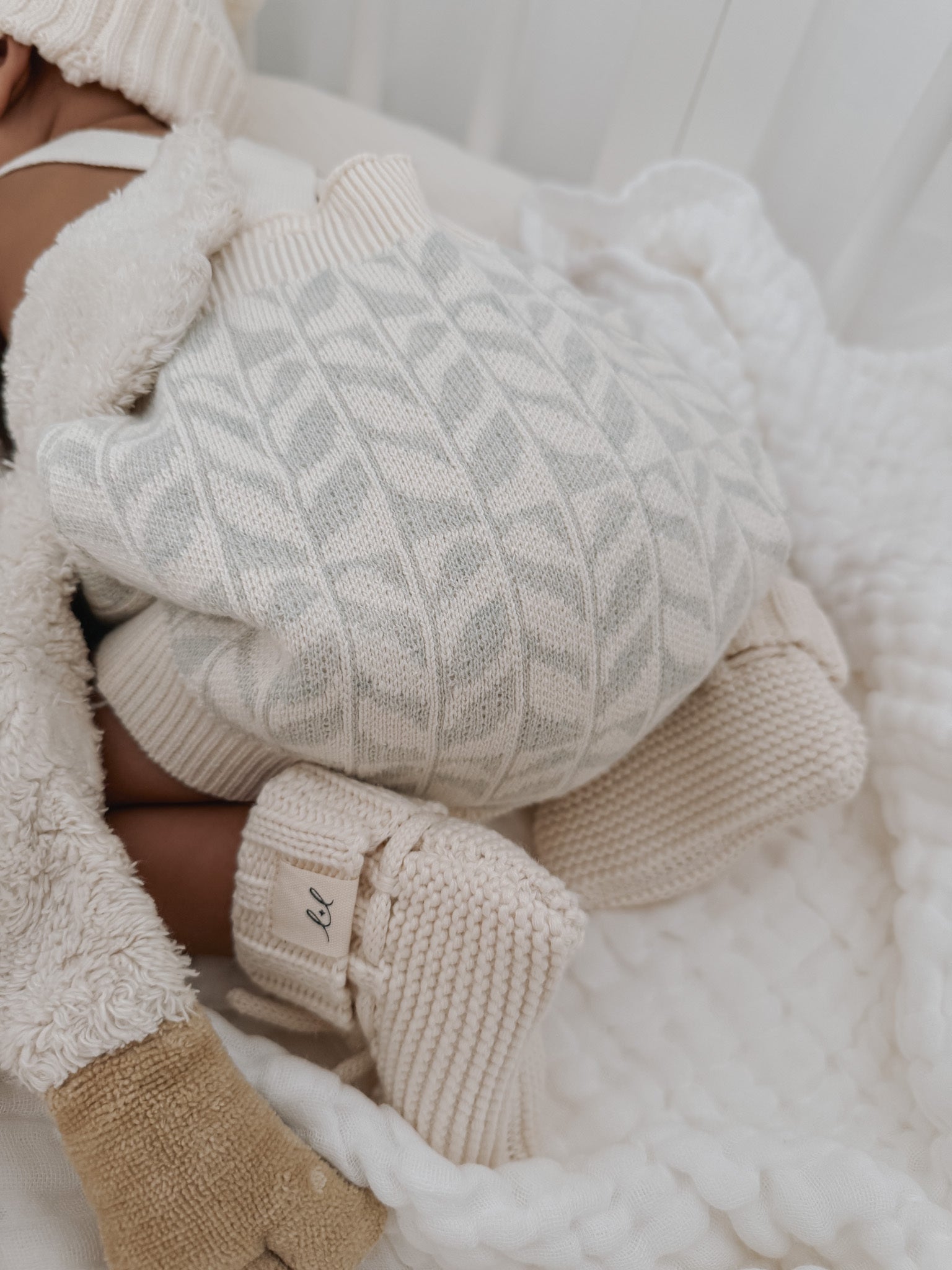 Luna + Luca Organic Booties - Cream