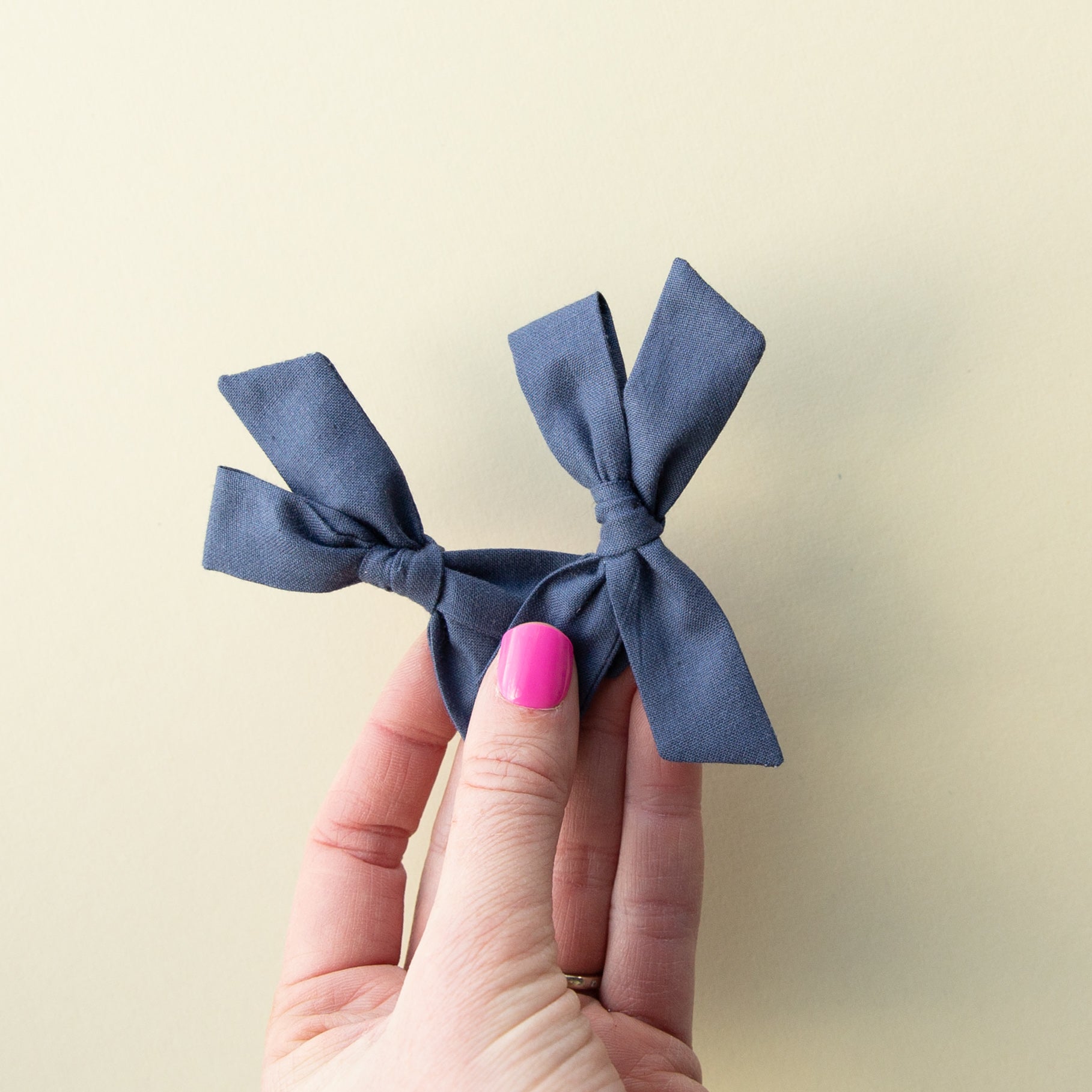 Blueberry | Hand-tied Bow