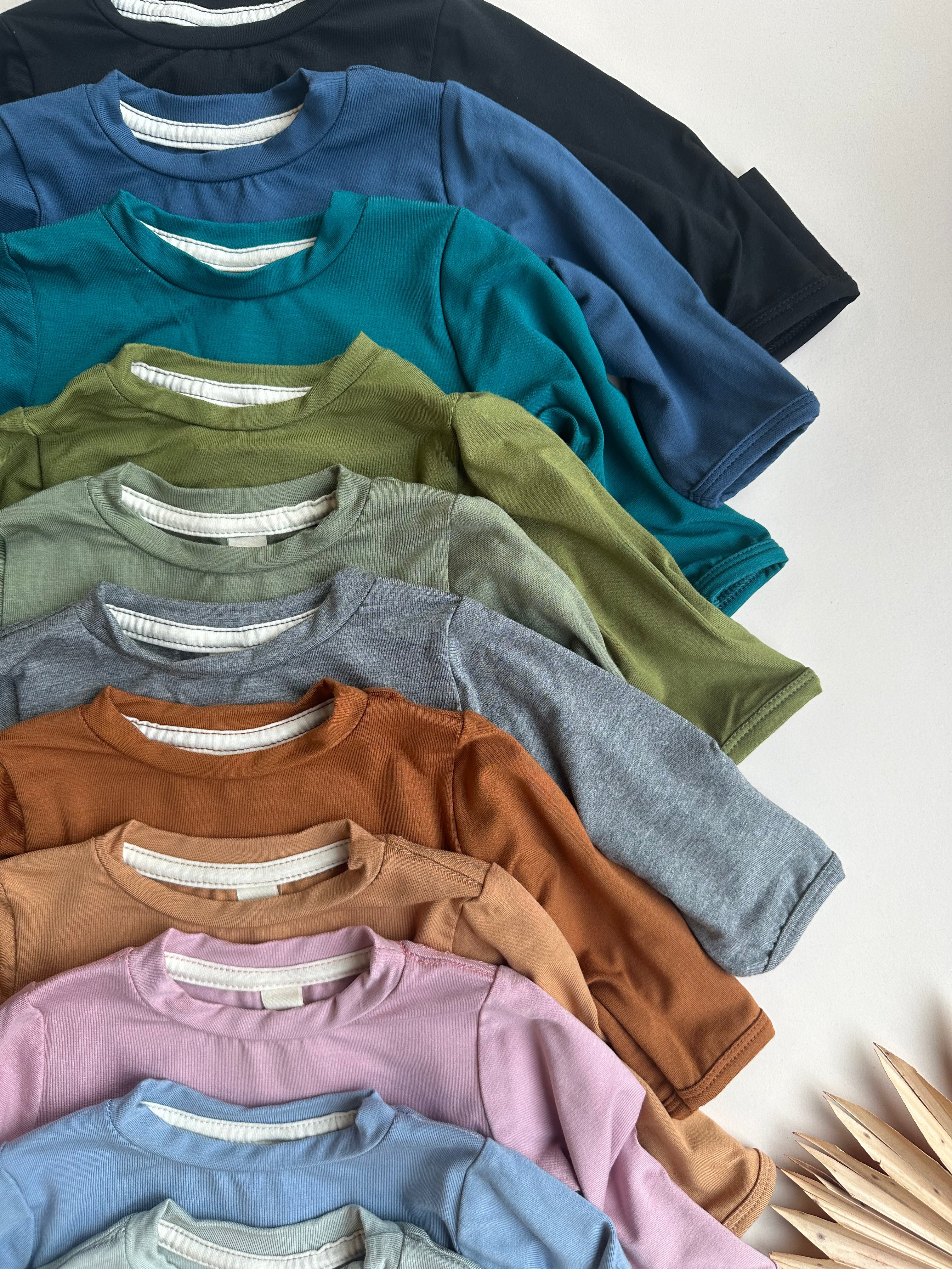 Long Sleeve Crew Neck Tee with Mittens | Eucalyptus