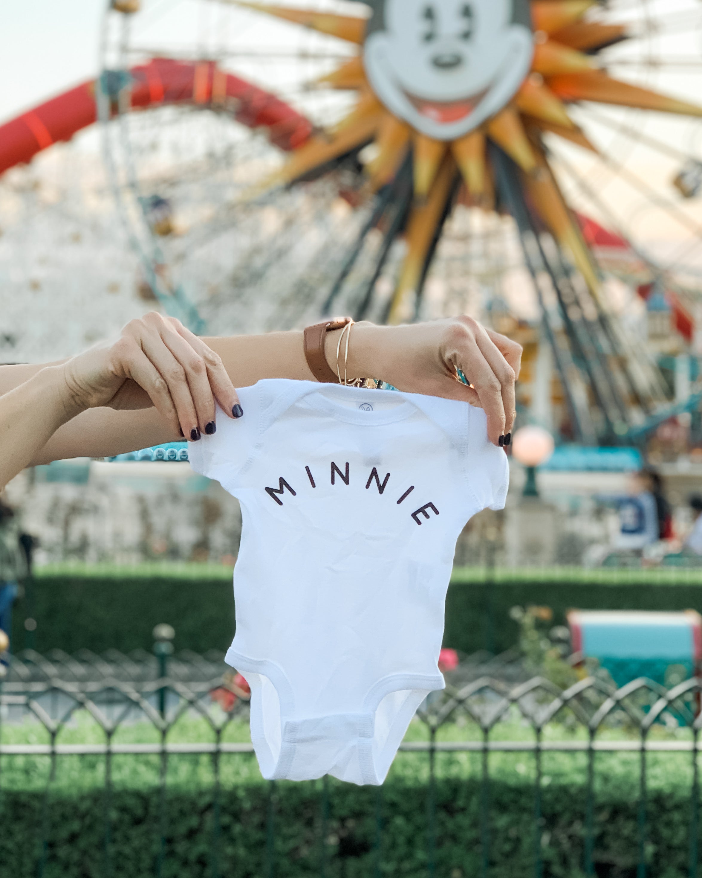 Minnie White | Shirt (Newborn - Adult)