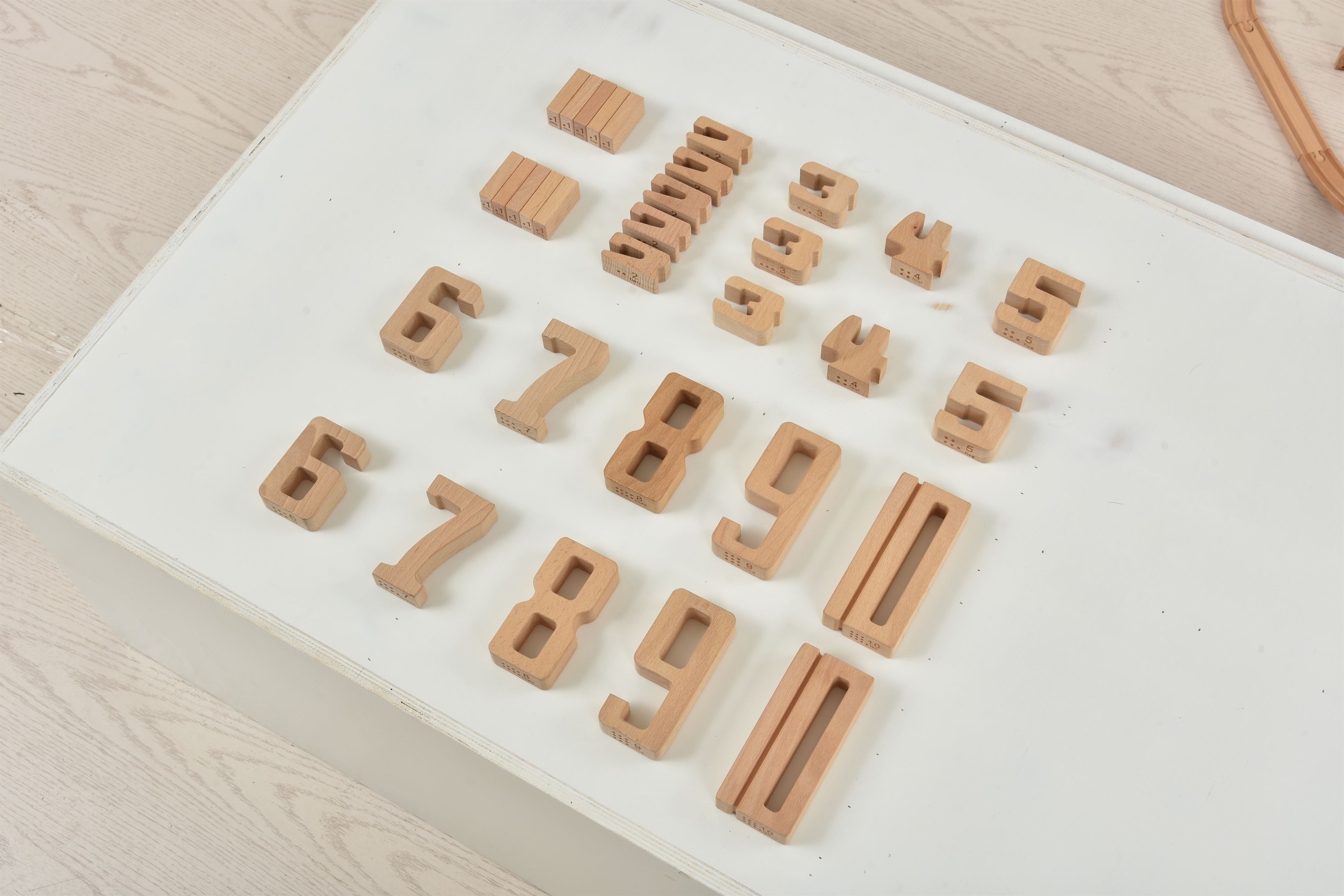 Number Blocks - Montessori Large Wooden Blocks Indoor Avenlur.com   