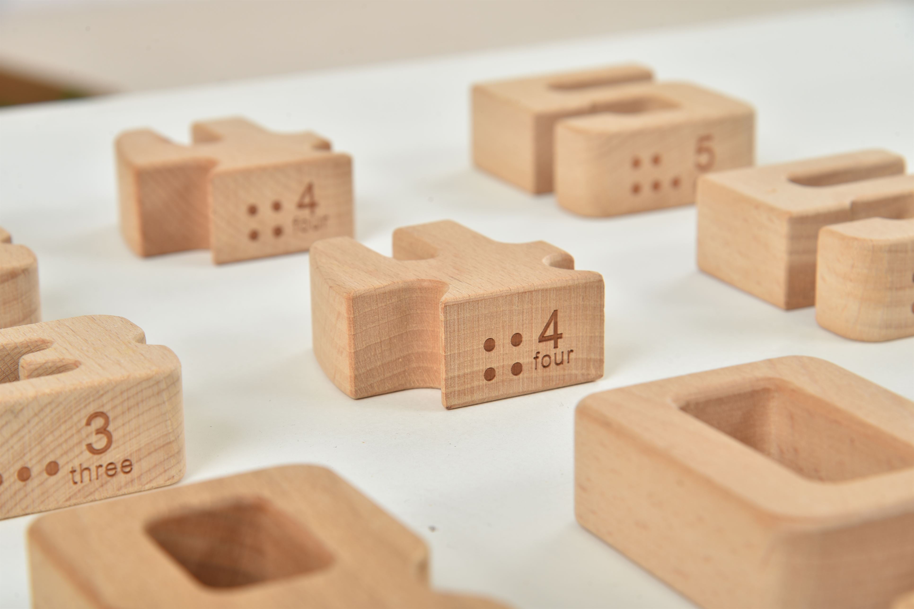 Number Blocks - Montessori Large Wooden Blocks Indoor Avenlur.com   