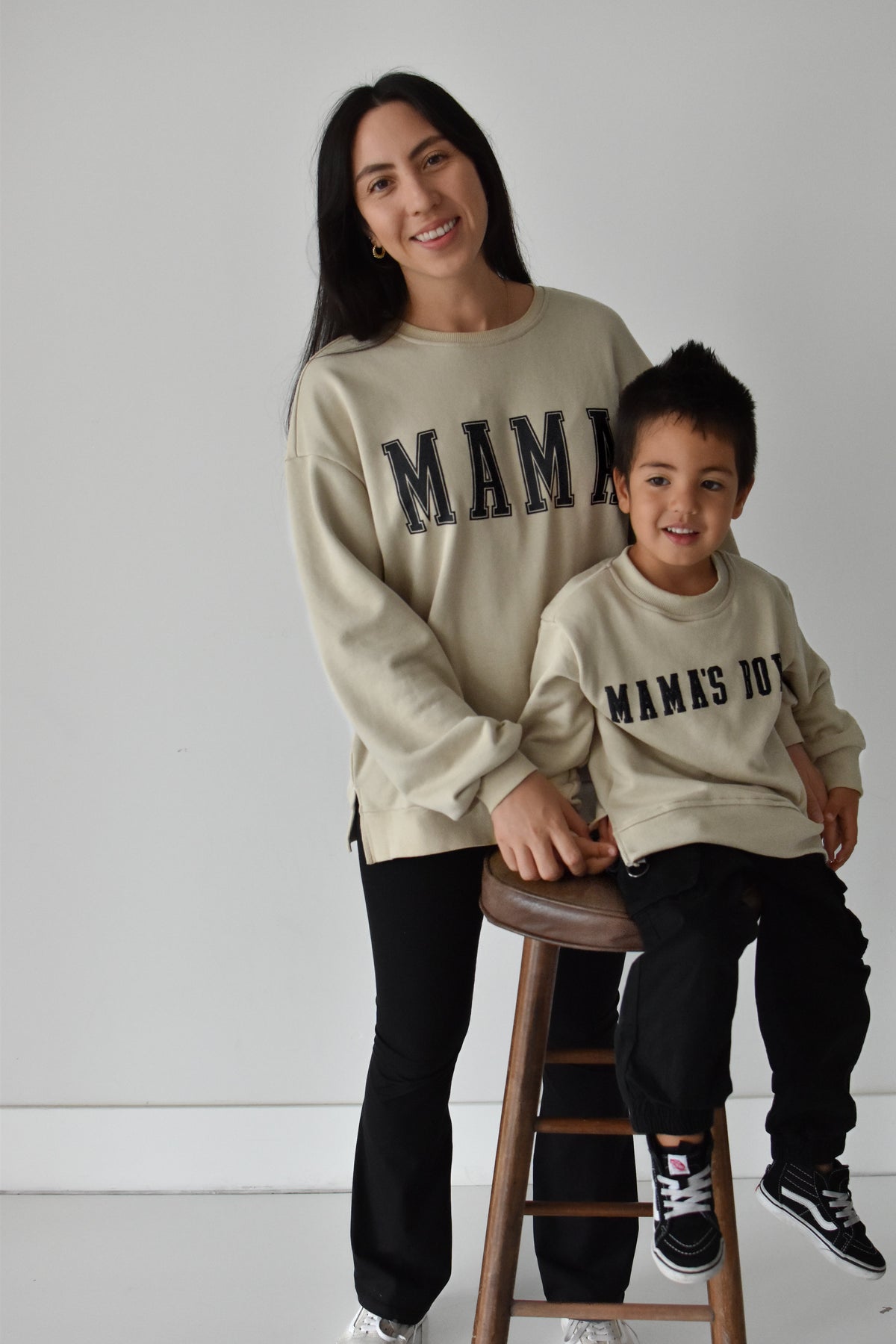 MAMA CREWNECK - BEIGE