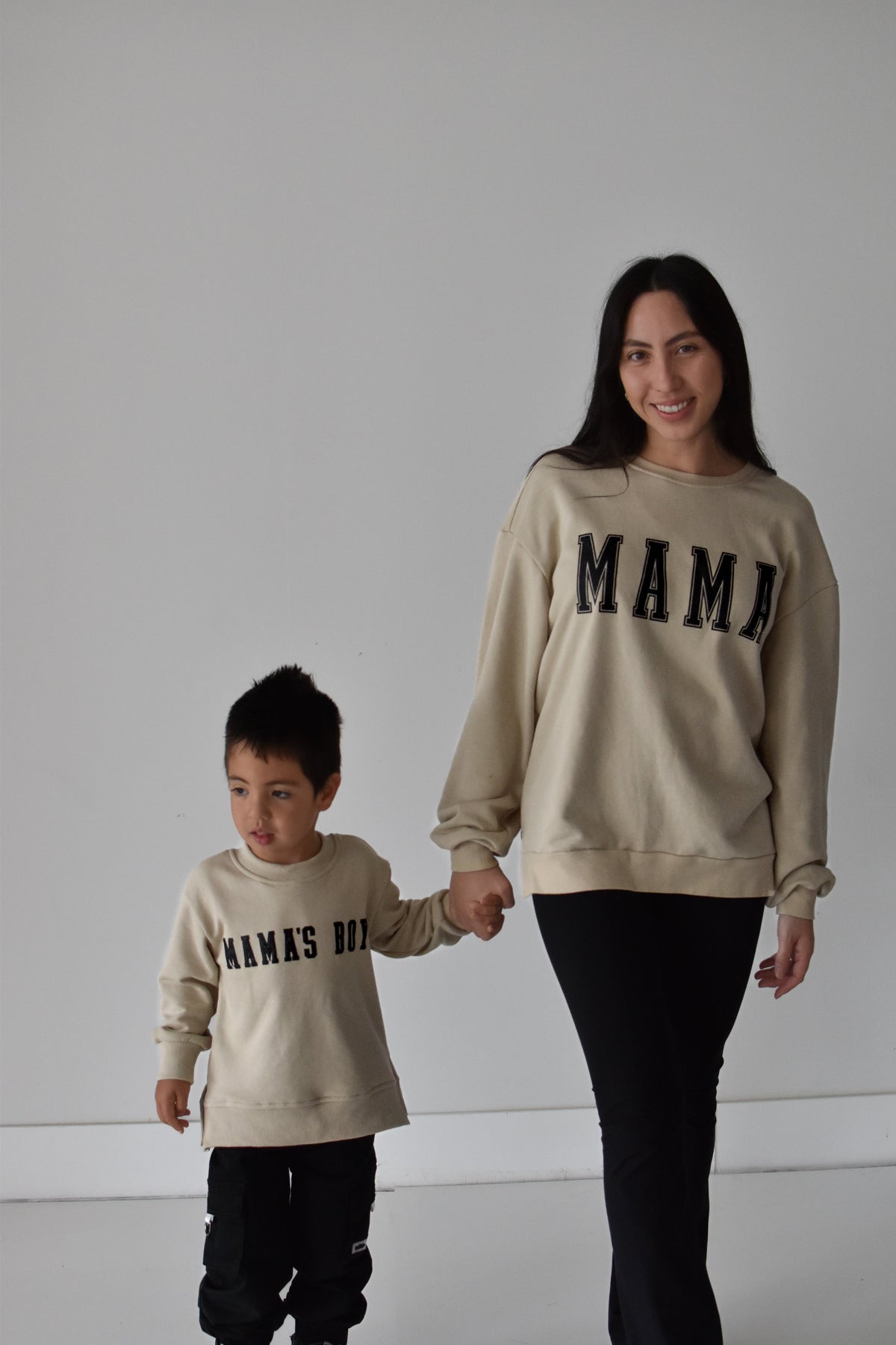 MAMA CREWNECK - BEIGE