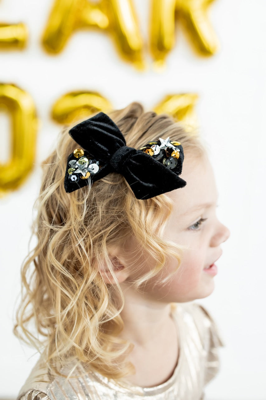 Celebrate | Oversized Hand-tied Bow