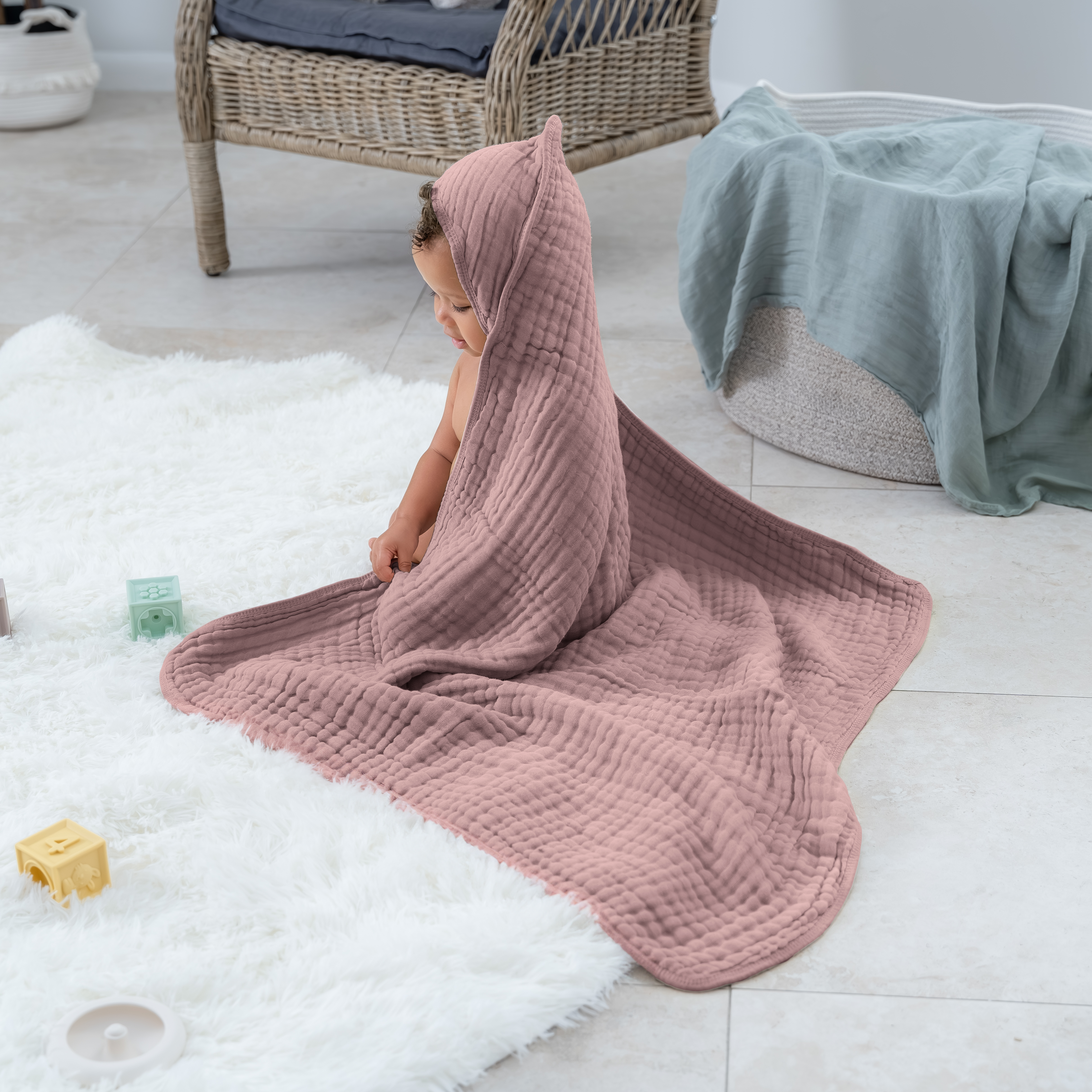 Baby Hooded Towels by Comfy Cubs - Mauve