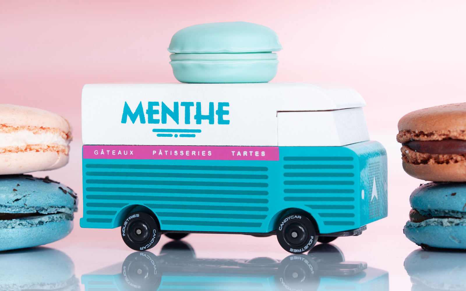 Menthe Macaron Van