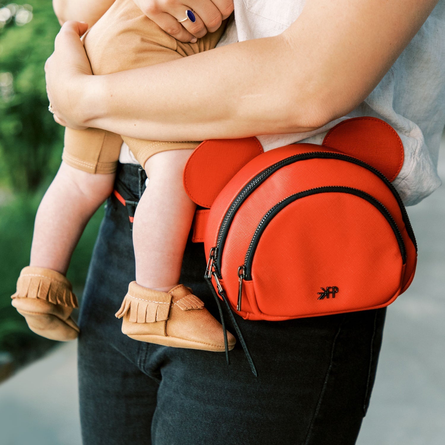 Rouge Mickey Anaheim Hip Pack