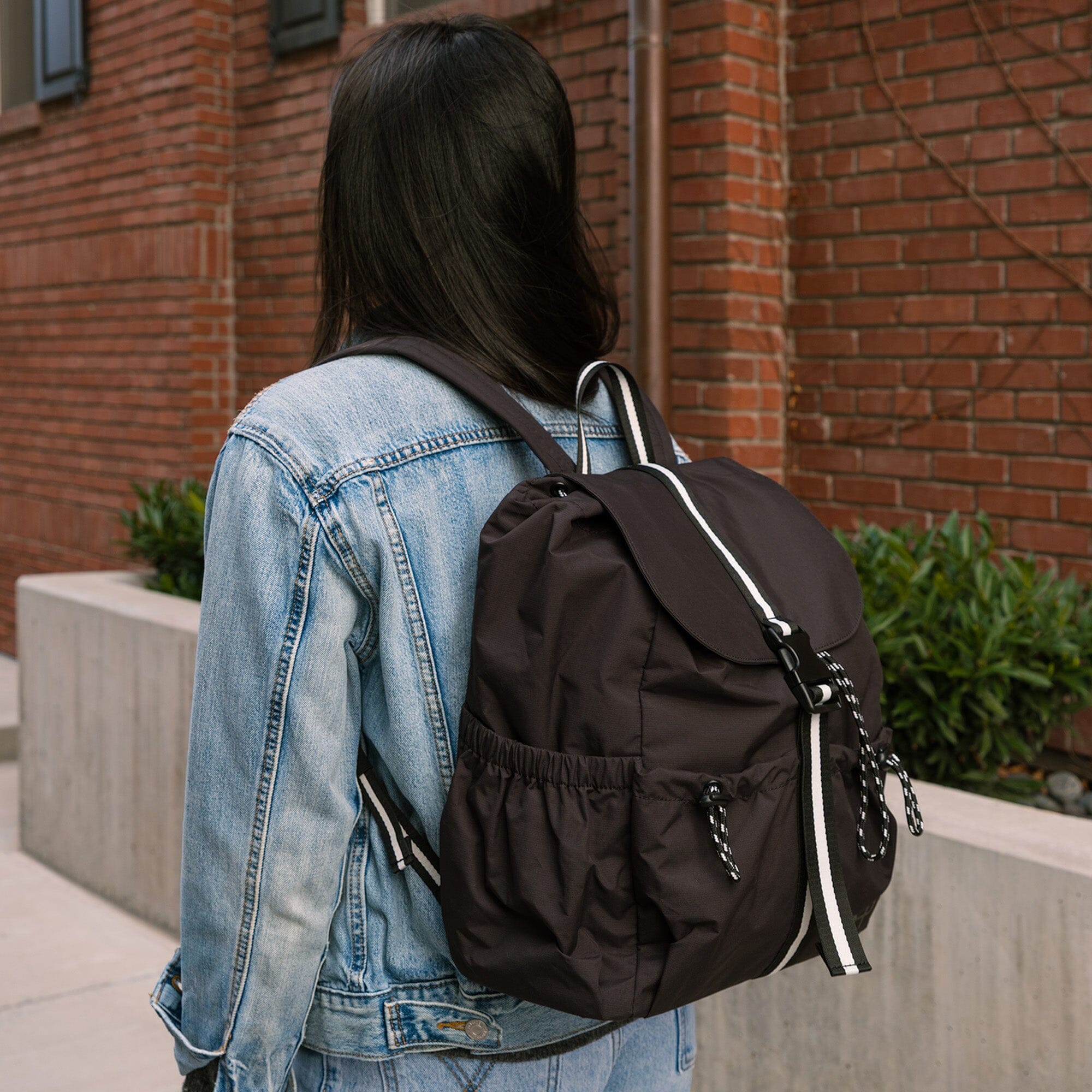 Jet Motion Drawcord Backpack