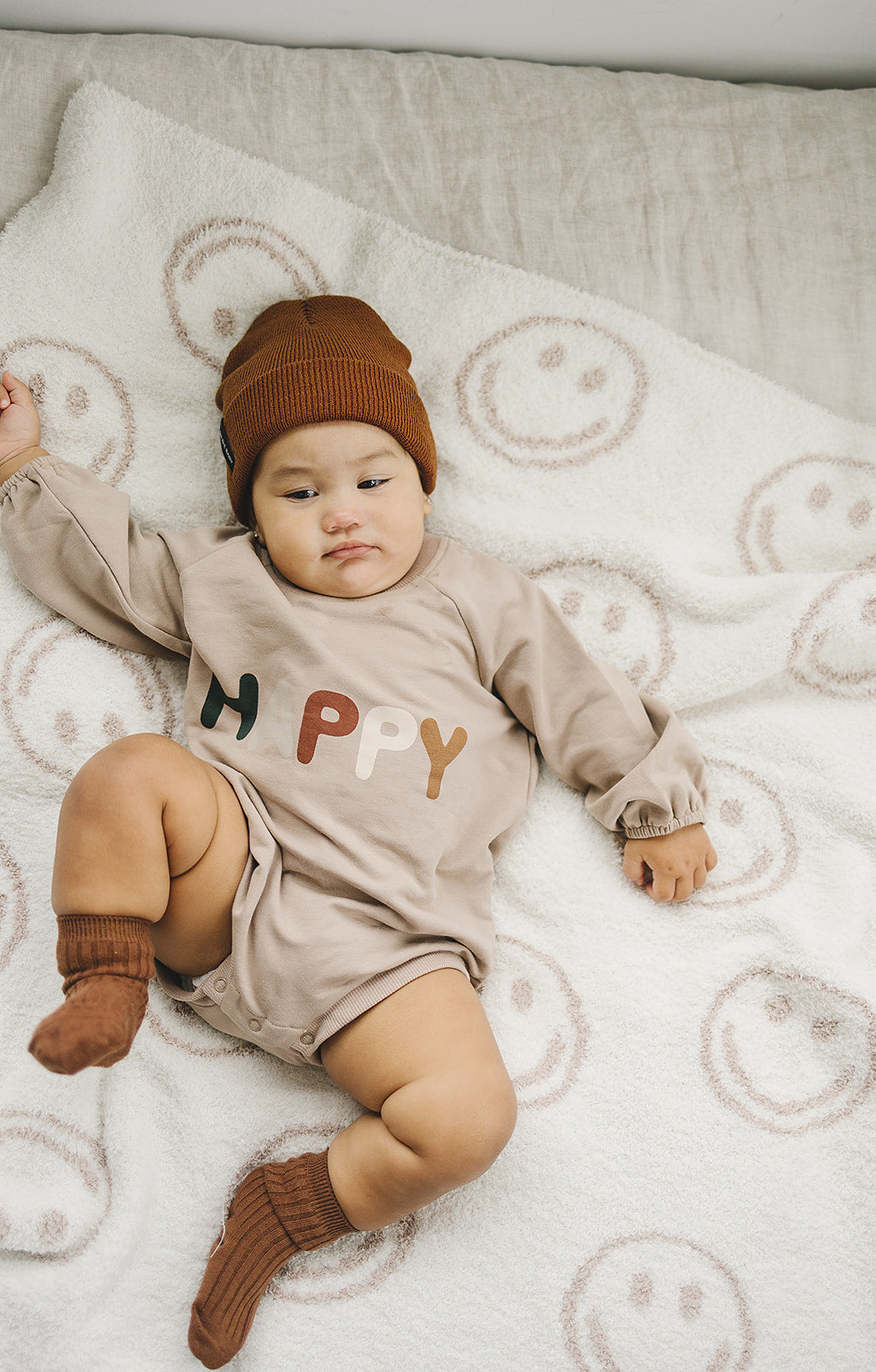 Smiley Taupe Plush Blanket  Mebie Baby   