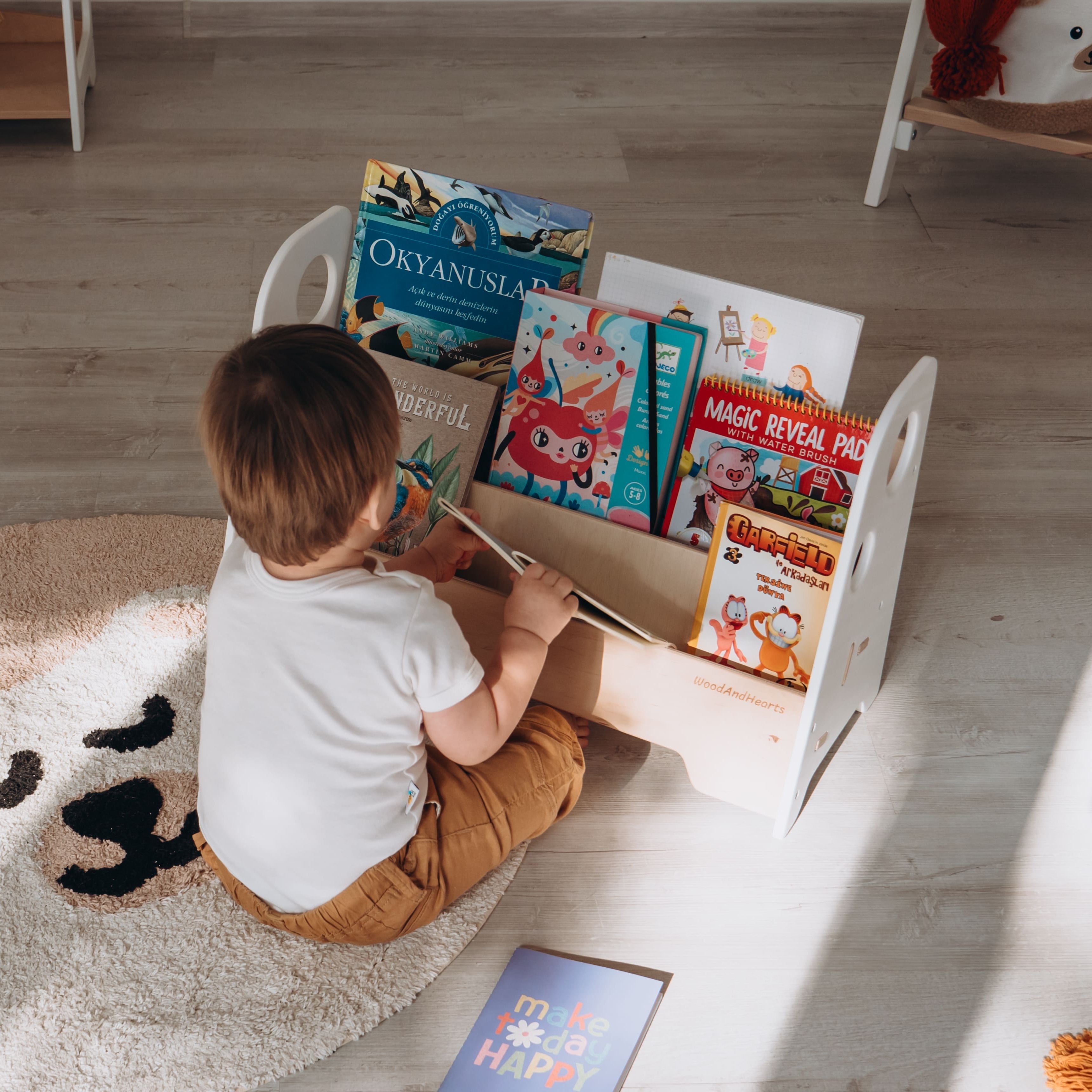 Kids Bookshelf