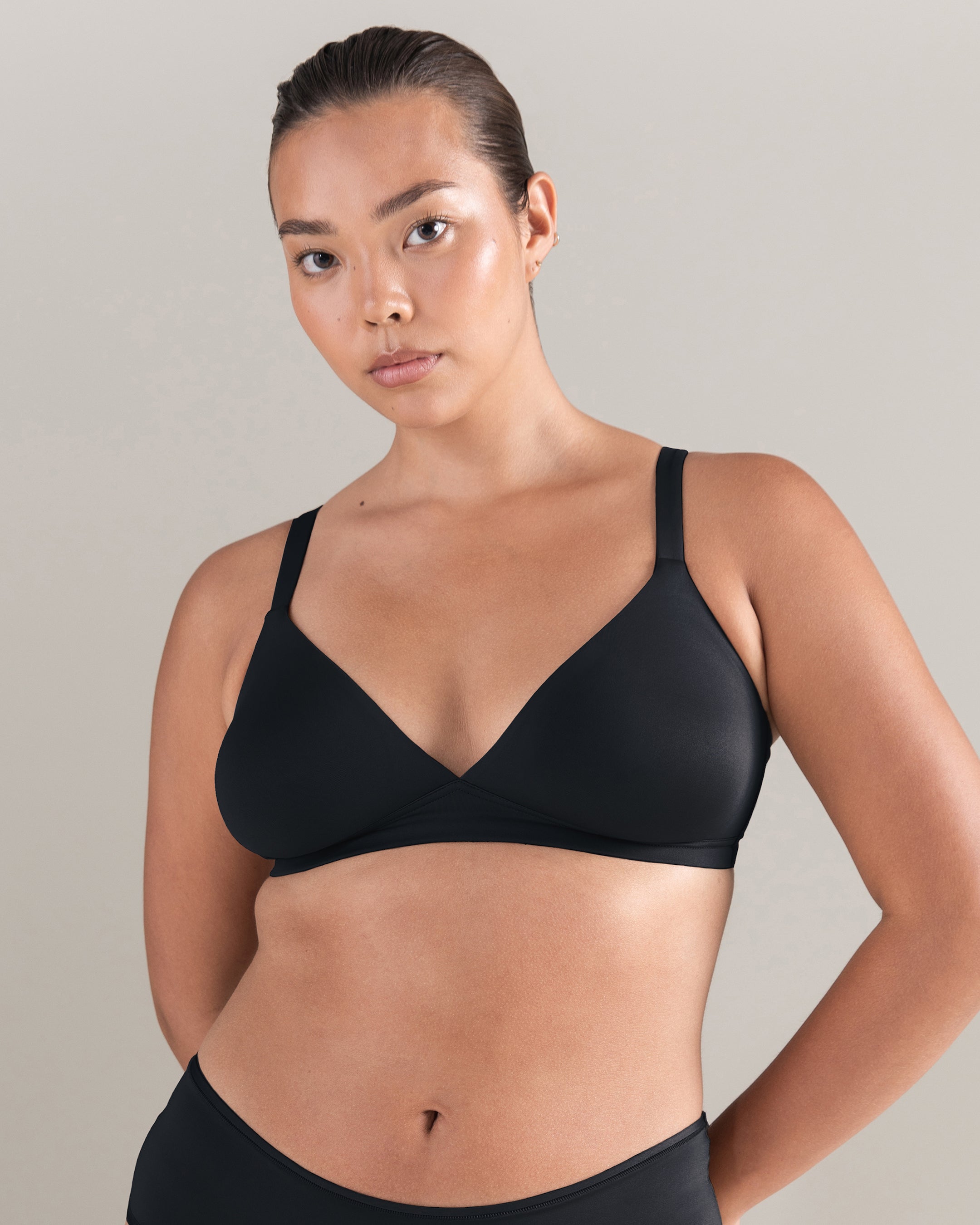 The Easy Does It Bralette Second Skin - Black