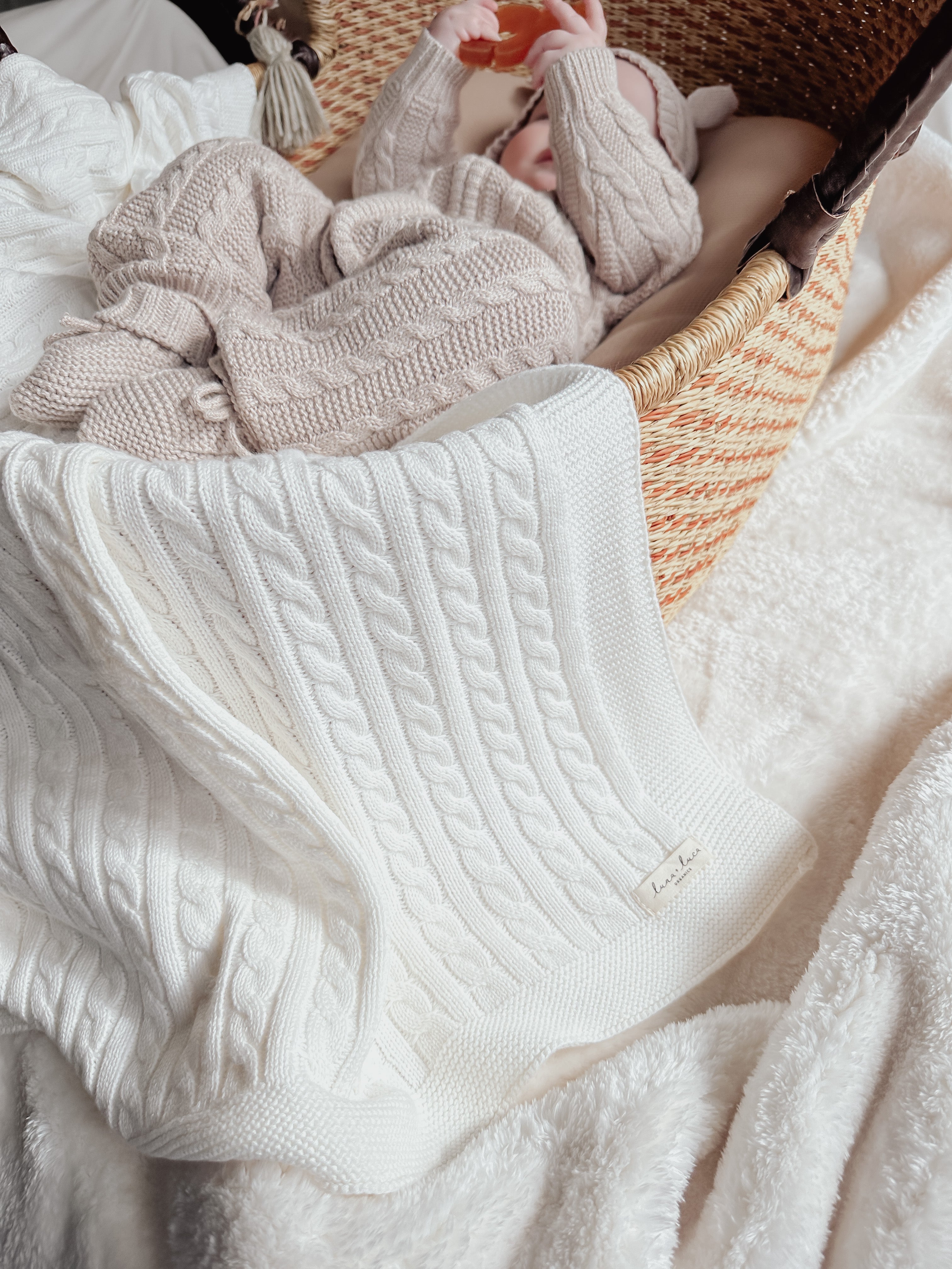 Luna + Luca Cable Knit Baby Blanket - White