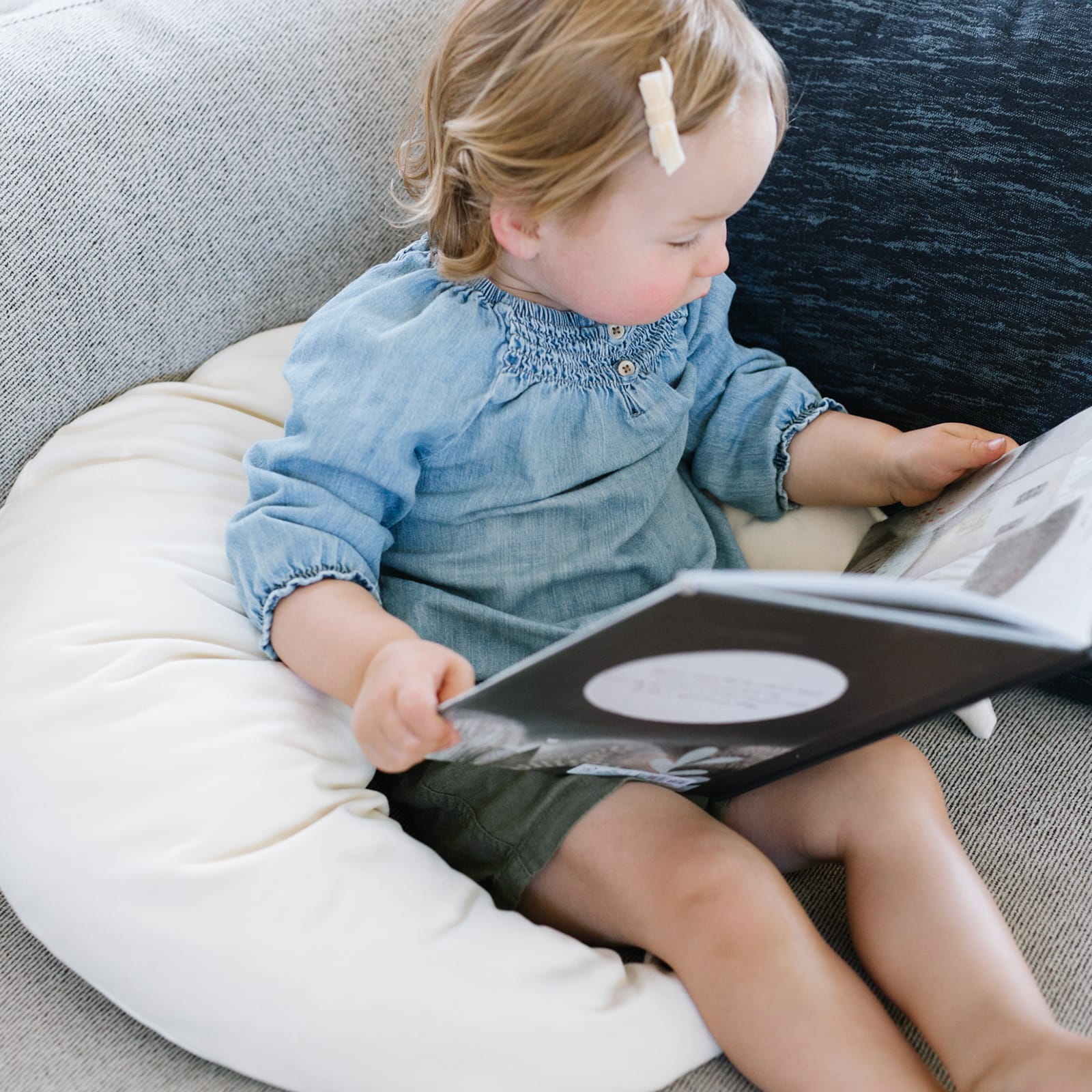 Customizable Nursing Pillow - Moonlight White