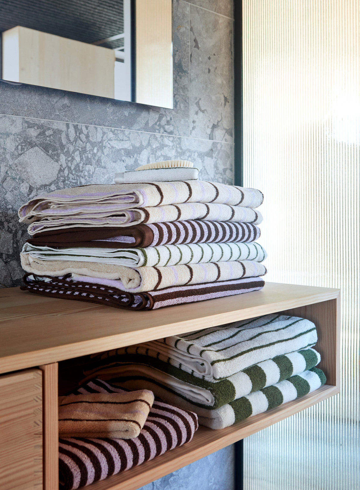 Raita Towel - Large - Purple/Clay/Brown
