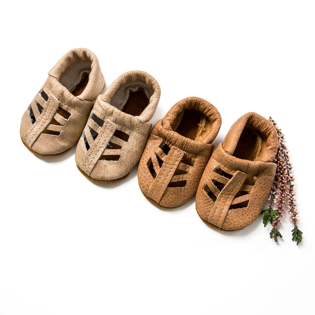 Latte & Sahara SEQUOIA Shoes Baby and Toddler Baby Shoes Starry Knight Design   