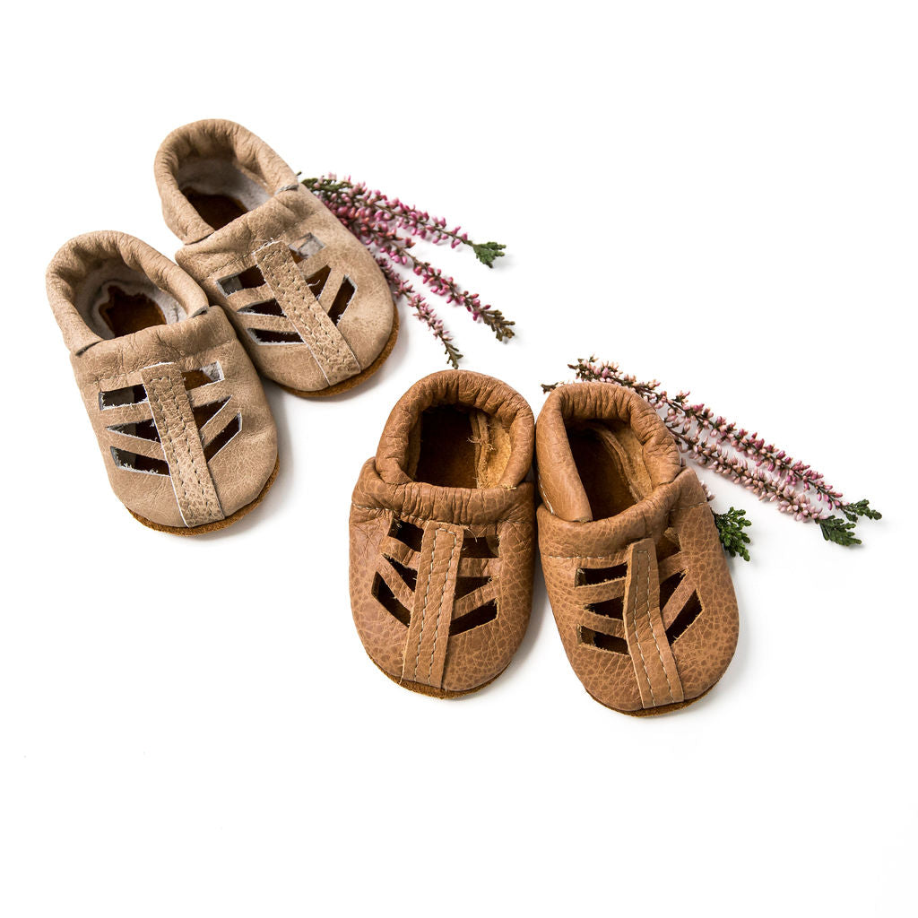 Latte & Sahara SEQUOIA Shoes Baby and Toddler Baby Shoes Starry Knight Design Sahara (right) 00 ( tiny) 3.65" 