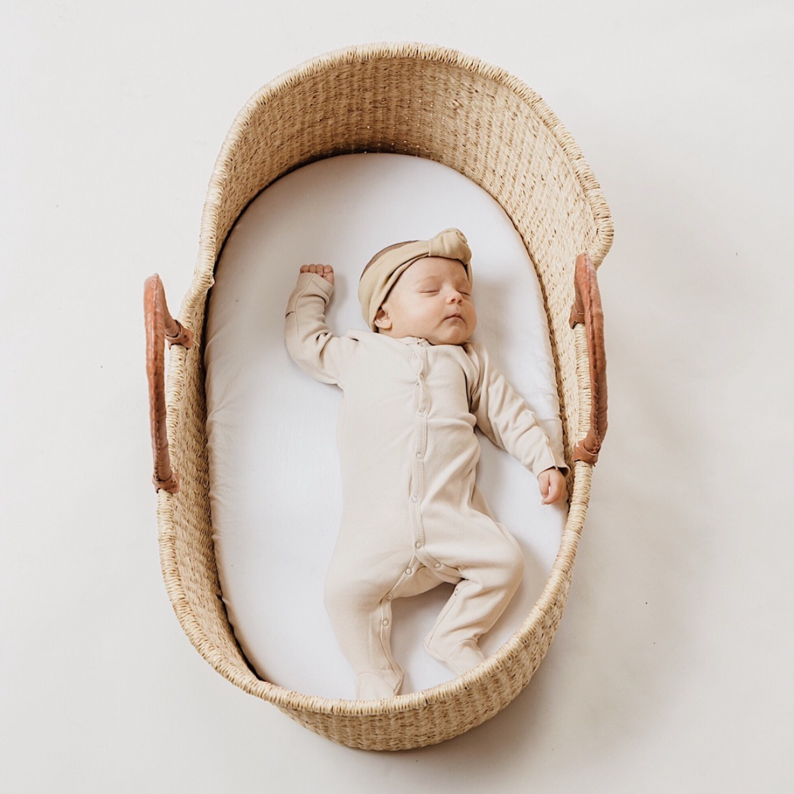 Natural<br>African Moses Basket<br>Cognac Handle