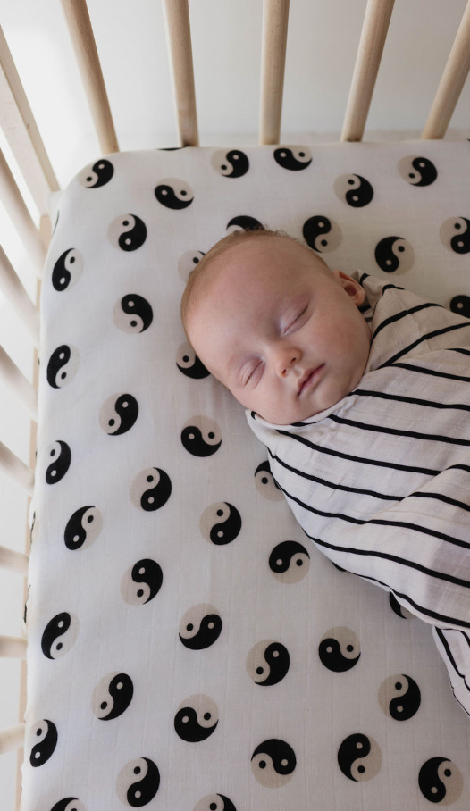 Muslin Crib Sheet | Black & Ivory Yin Yang