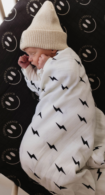 Muslin Swaddle | White & Black Lightning Bolt
