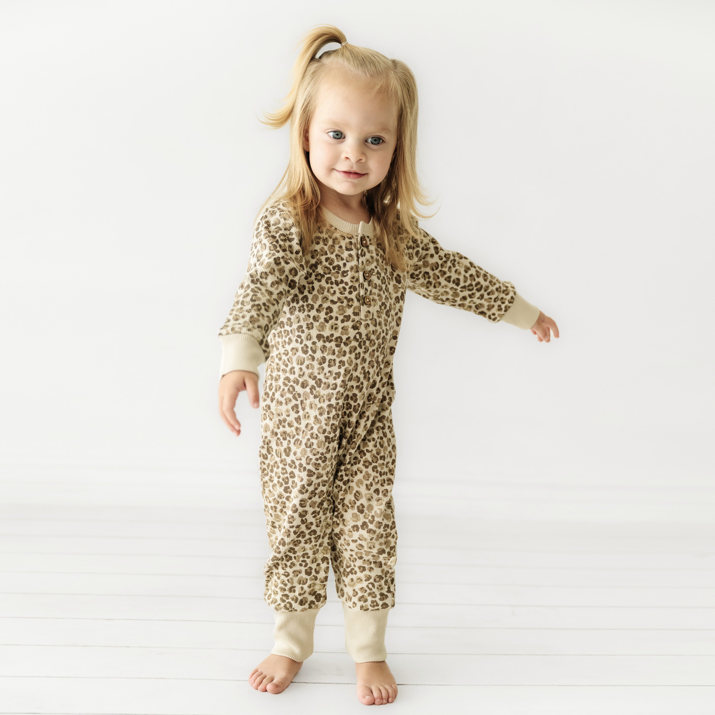 Organic Baby Buttoned Romper - Spotted Button Romper Makemake Organics   