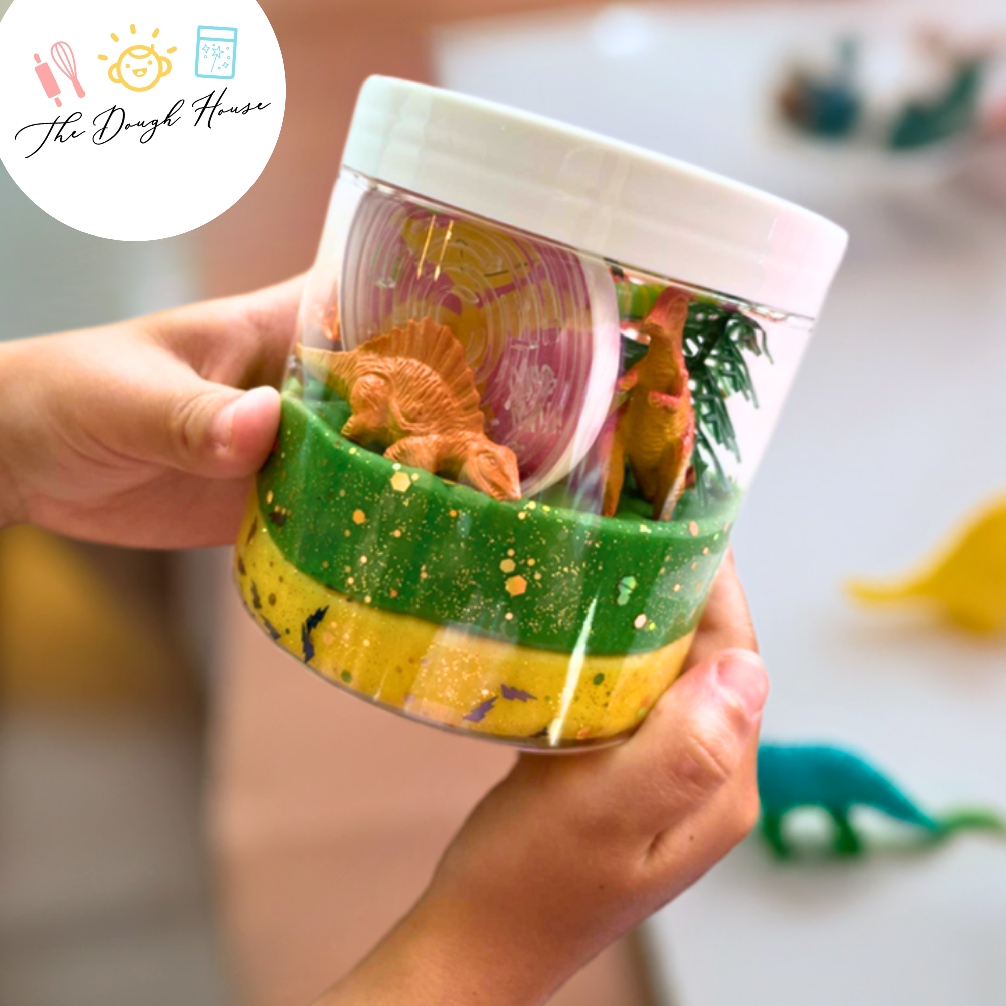 Dinosaur Magical Jar (Super Size / 16 oz)