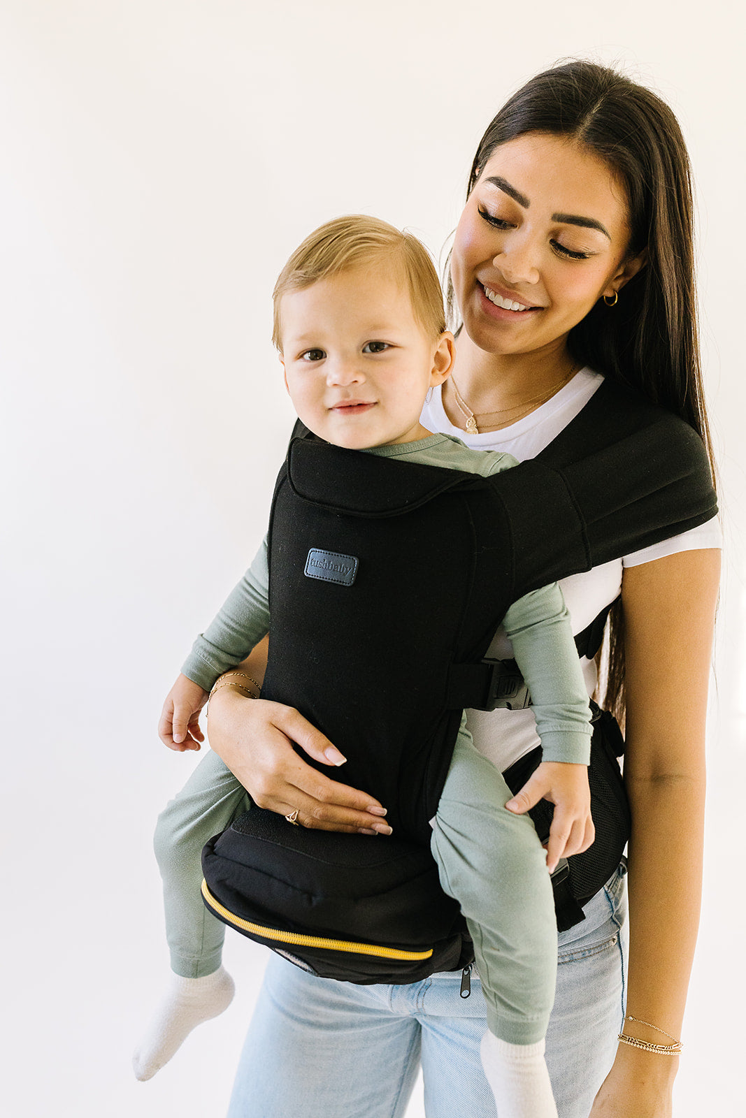 Tushbaby Hip Carrier Baby & Toddler Tushbaby   