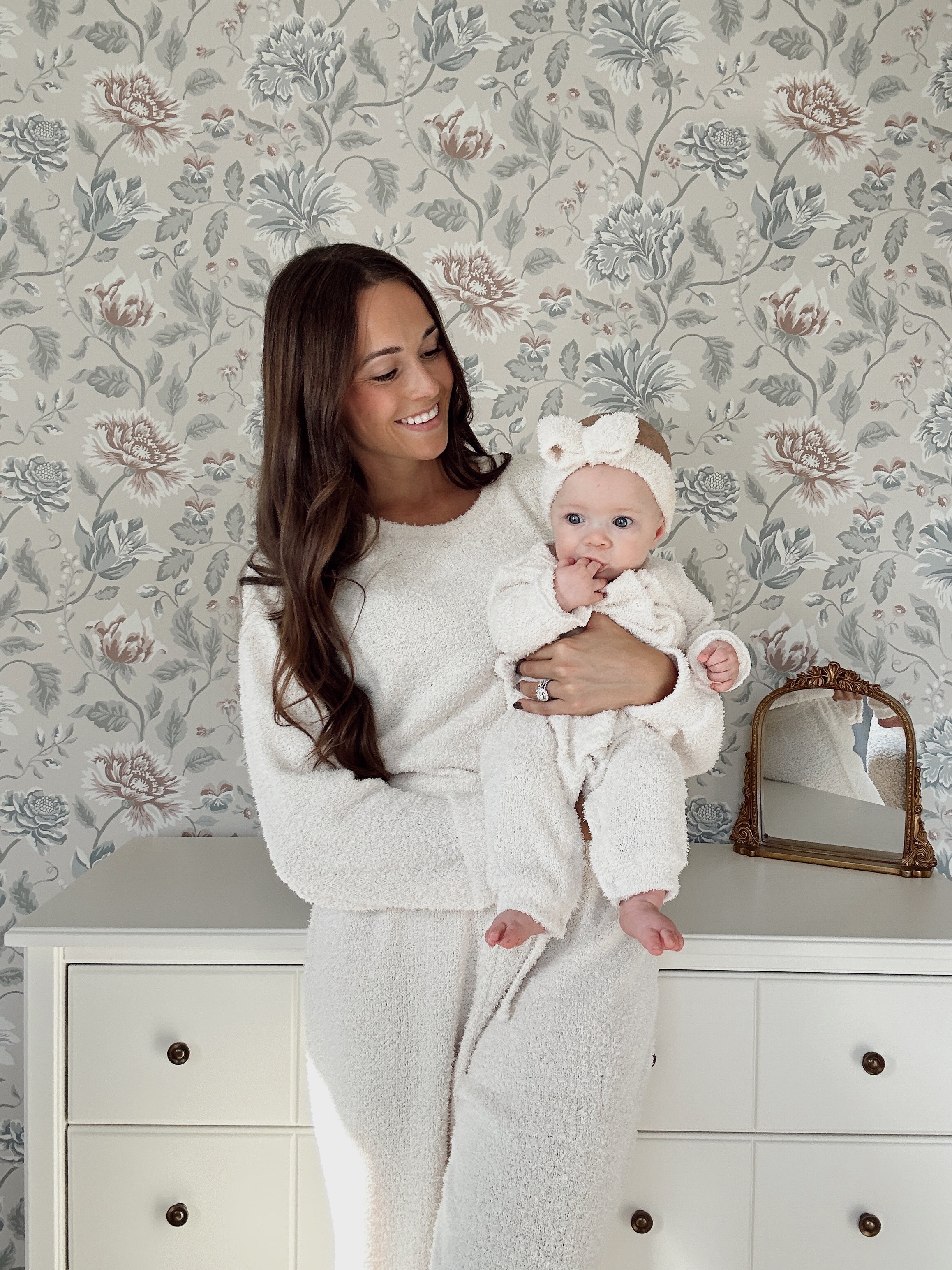 Luna + Luca Cozy Teddy Mama Set