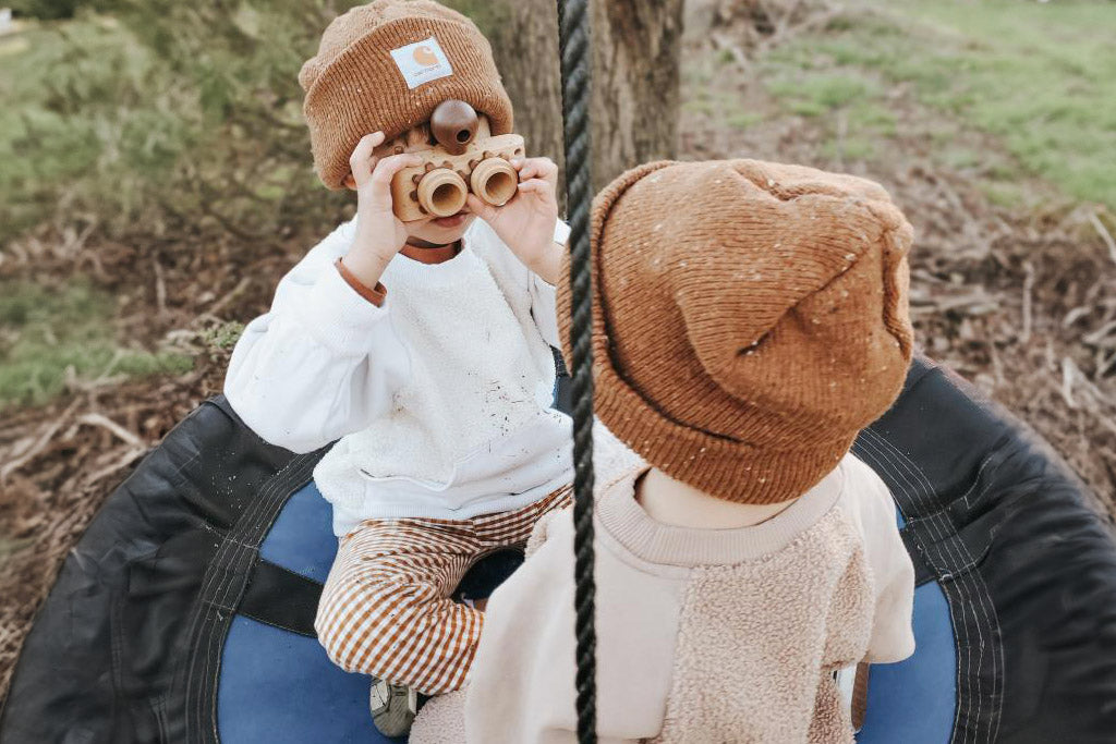 Twinkle Camera - Beechwood Camera Body + No.4 Vintage Round Flashlight