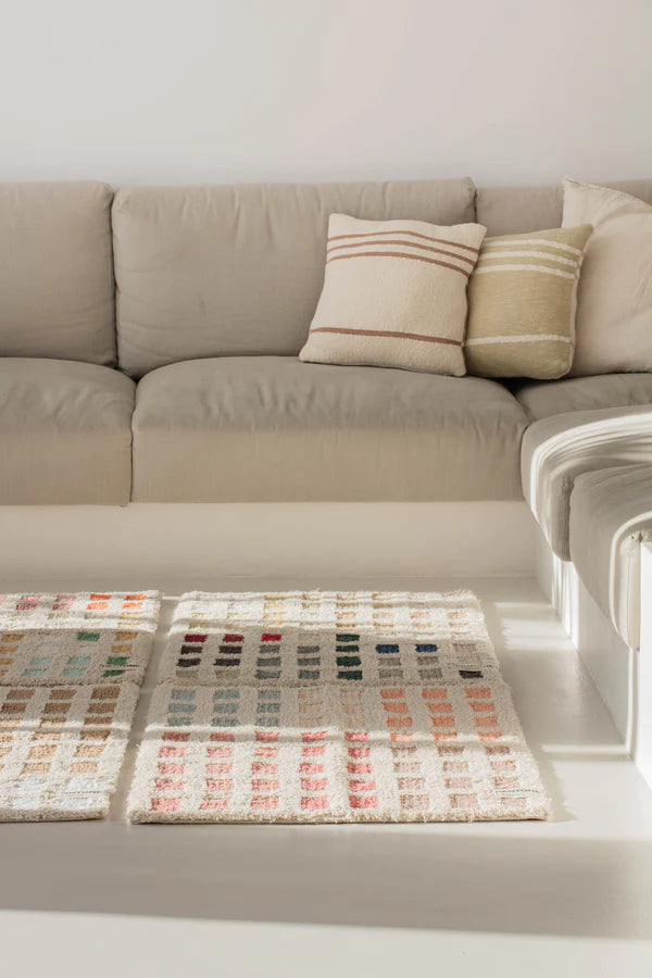 WASHABLE RUG PANTONE LISBON  Little Wonder & Co   