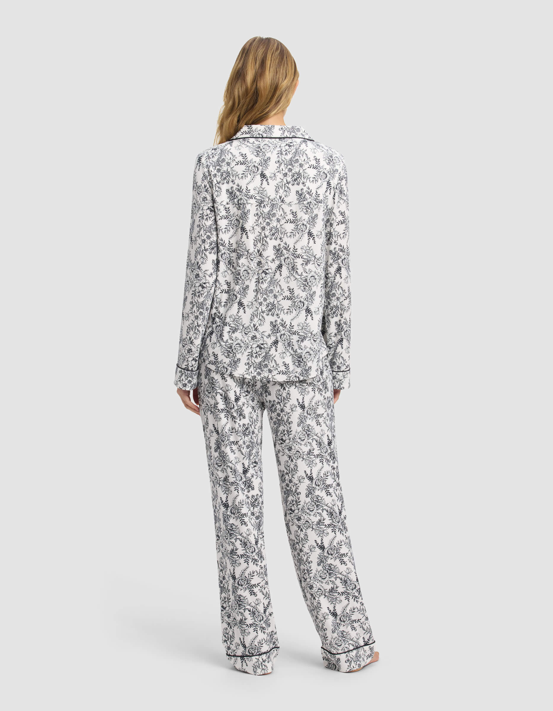 Women's Bamboo Stretch-Knit Long Sleeve Pajama Set