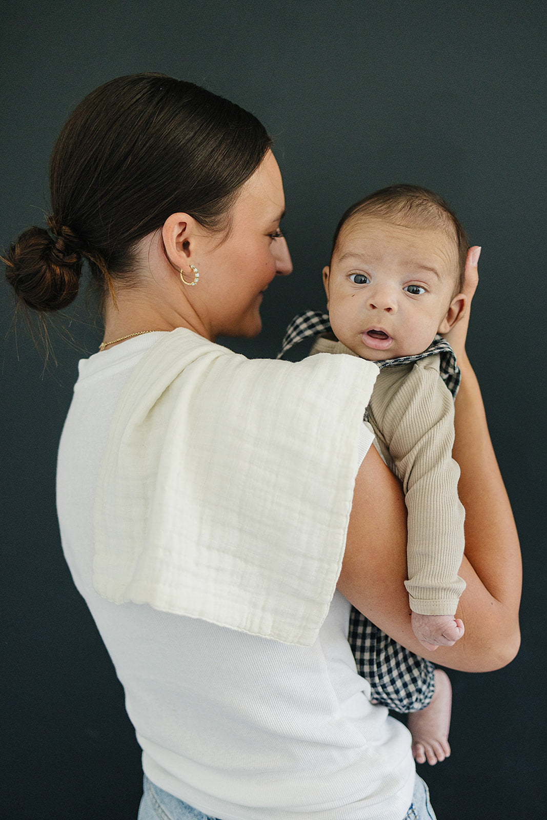 Cream Muslin Burp Cloth  Mebie Baby   