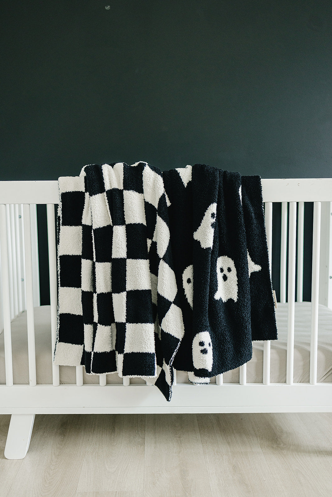 Black + White Checkered Plush Blanket  Mebie Baby   