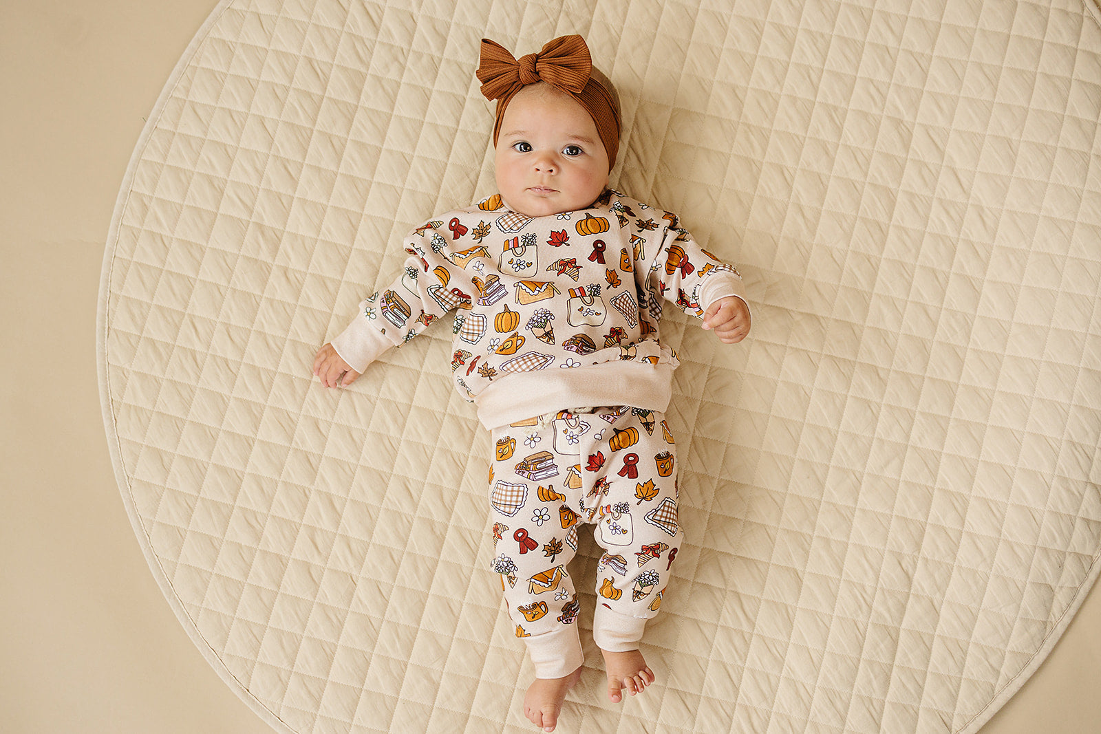 Jogger Set | Fall Picnic