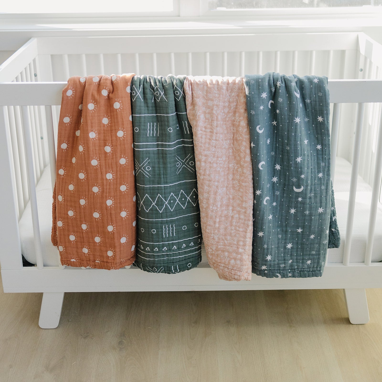 Night Sky Muslin Quilt  Mebie Baby   