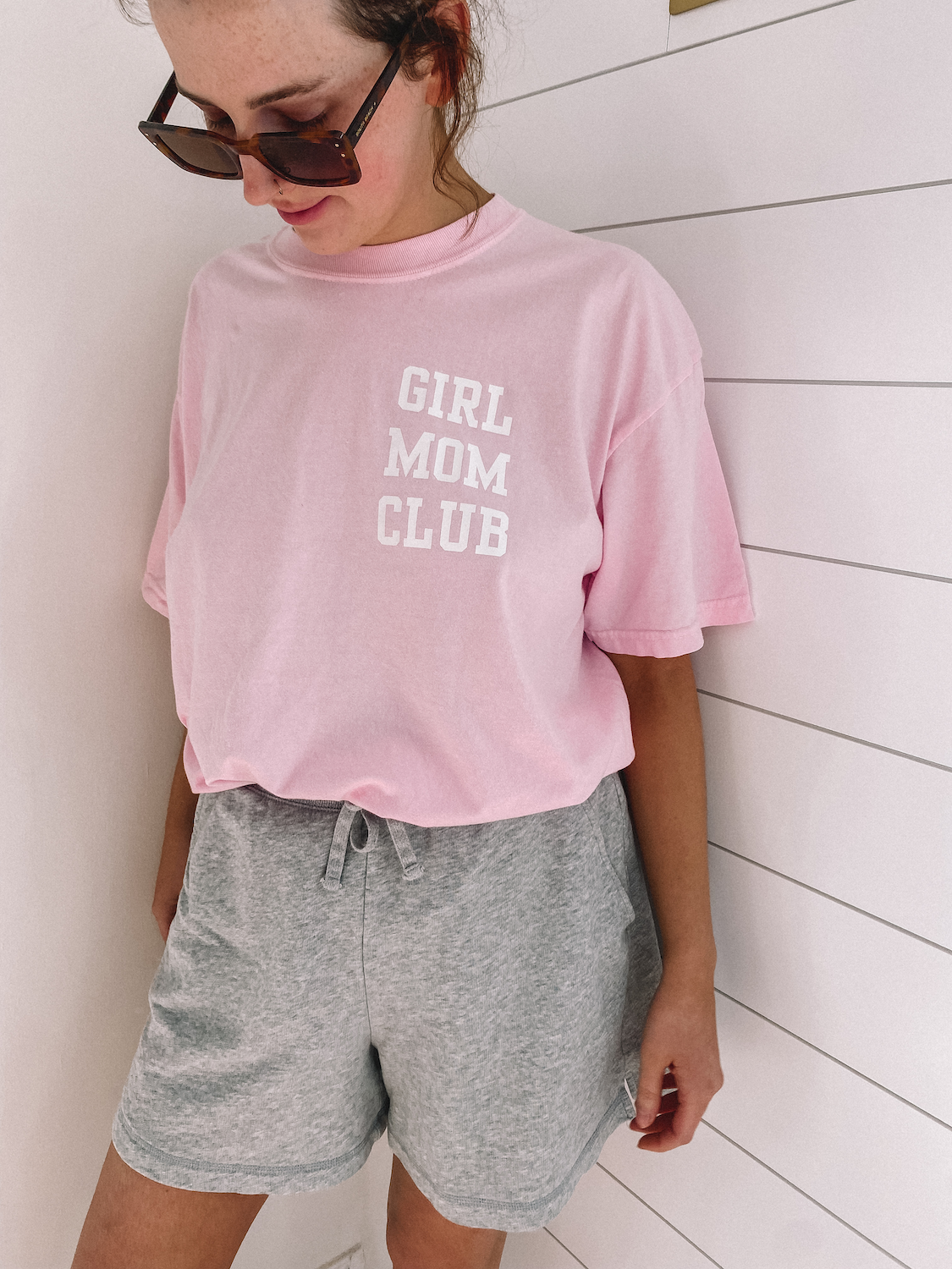 girl mom club tee