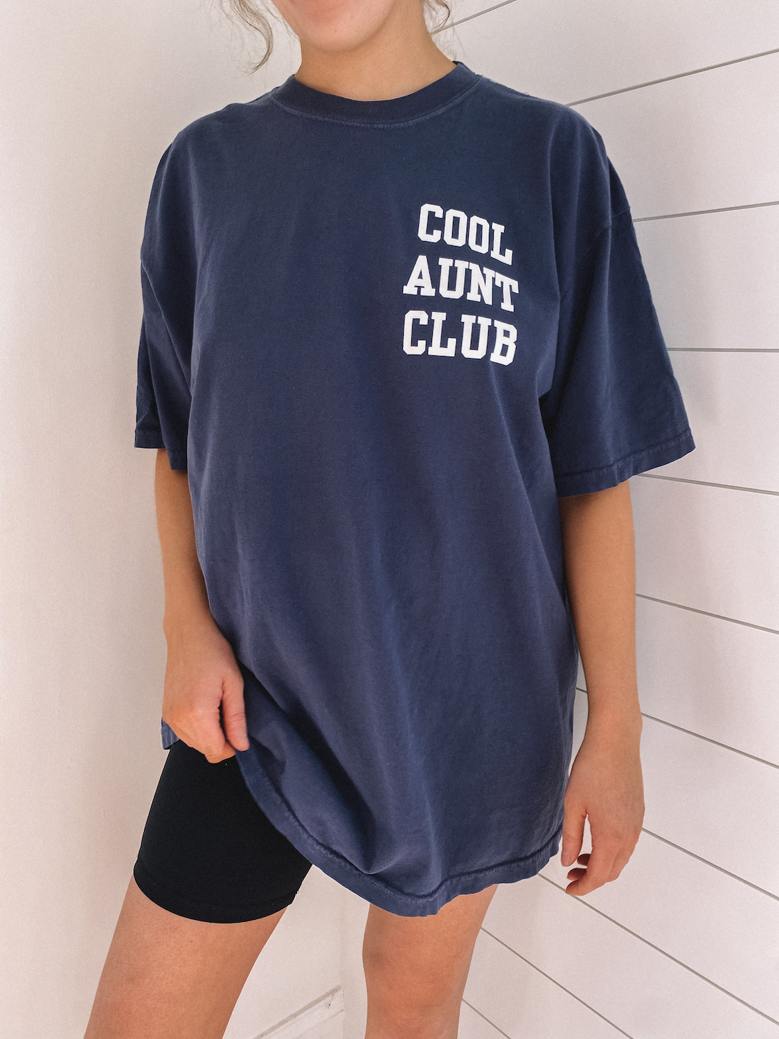 cool aunt club tee