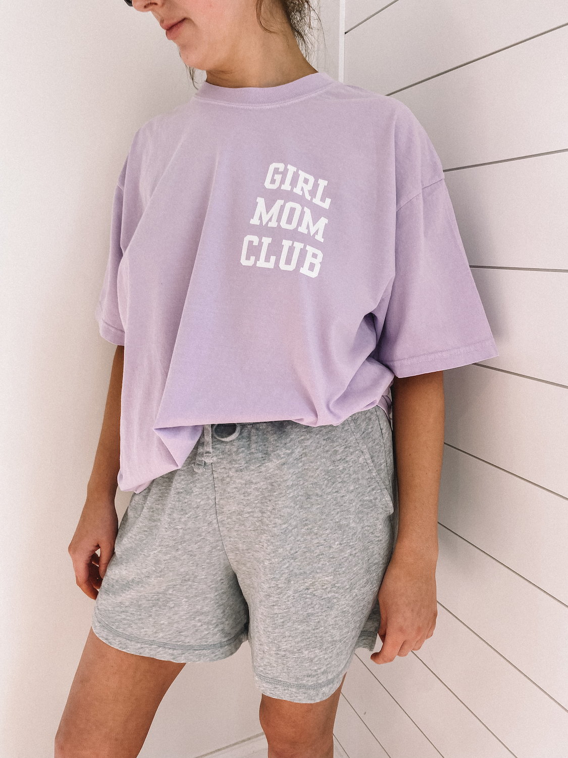 girl mom club tee