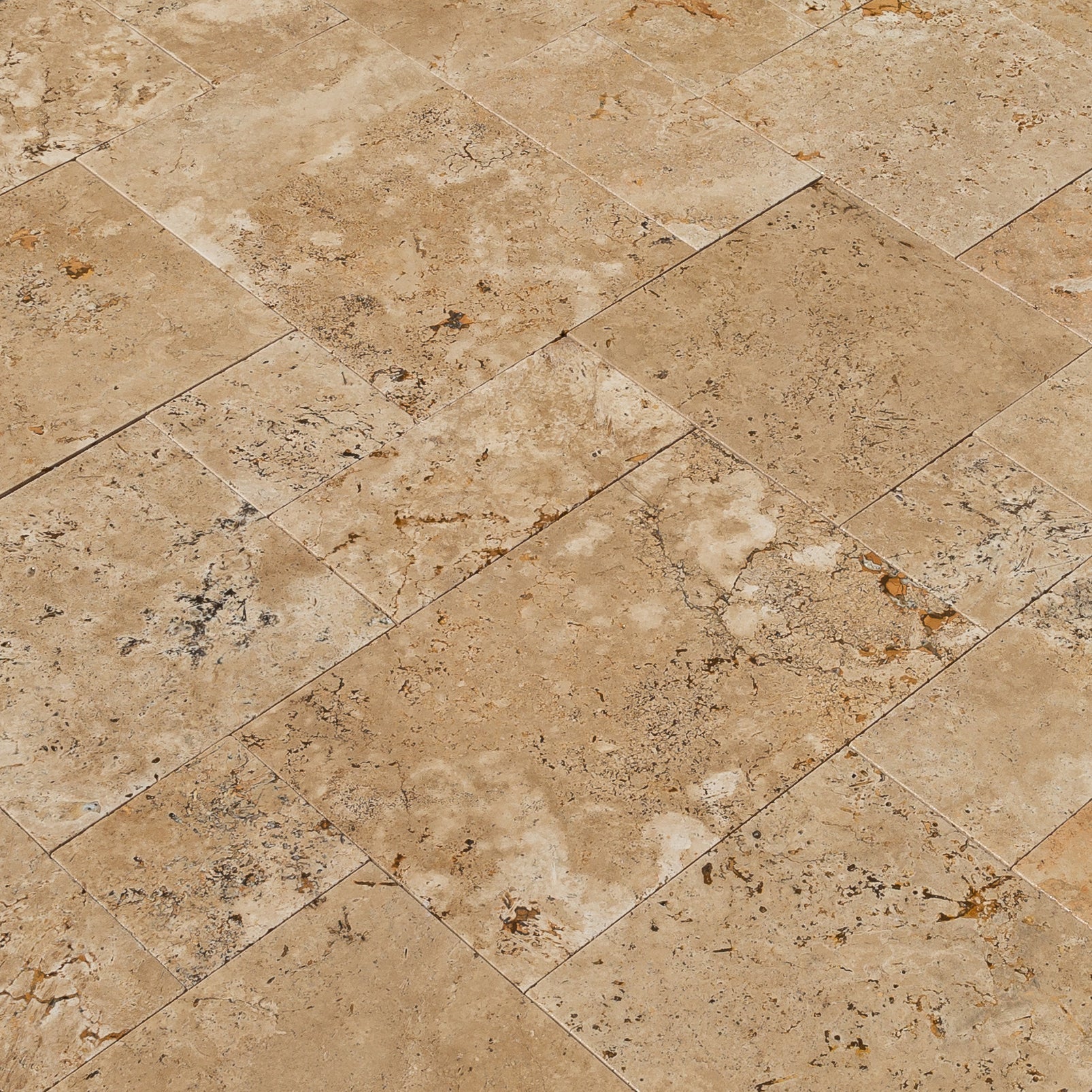 Travertine Aspendos Beige Pattern Tumbled Pavers - Belair Collection