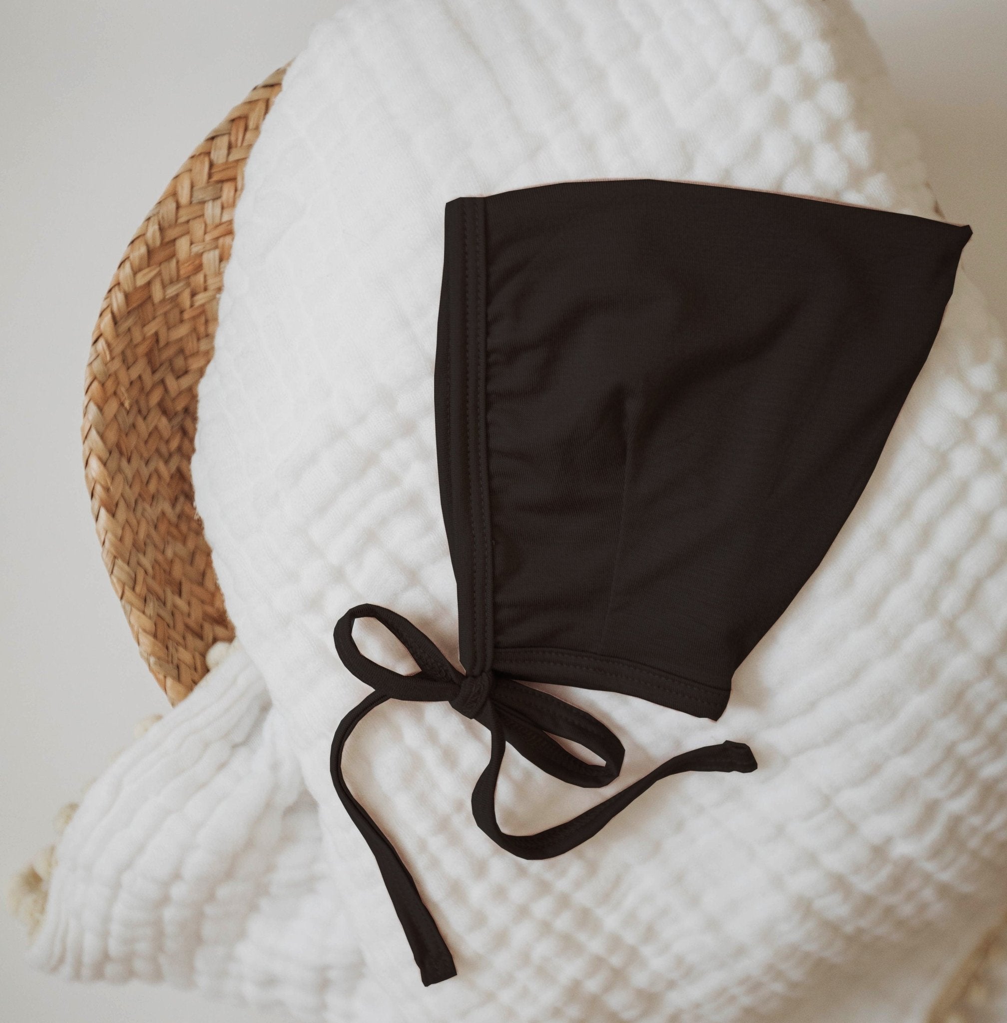 Bamboo Pixie Bonnet - Black