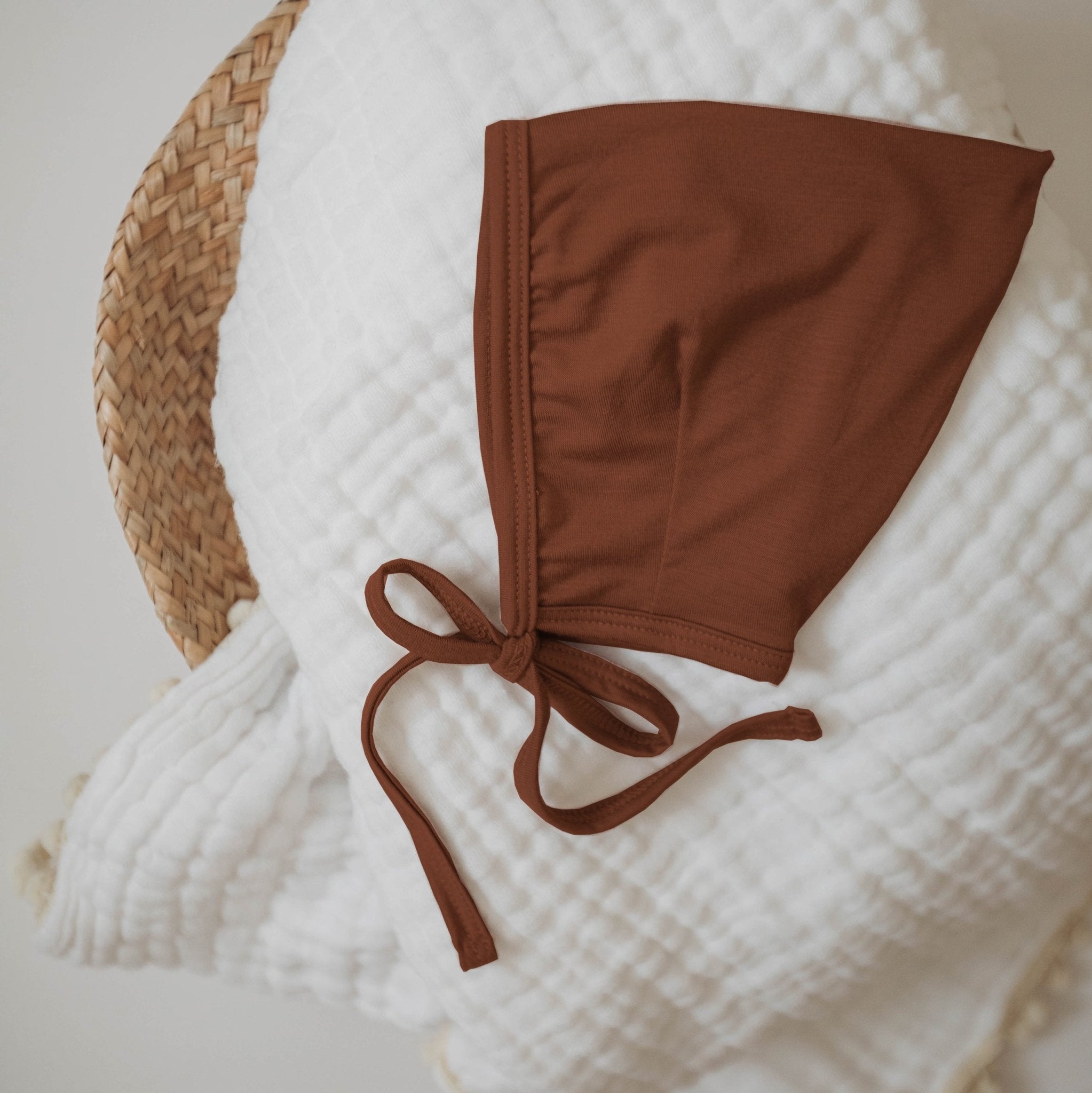 Bamboo Pixie Bonnet - Chestnut