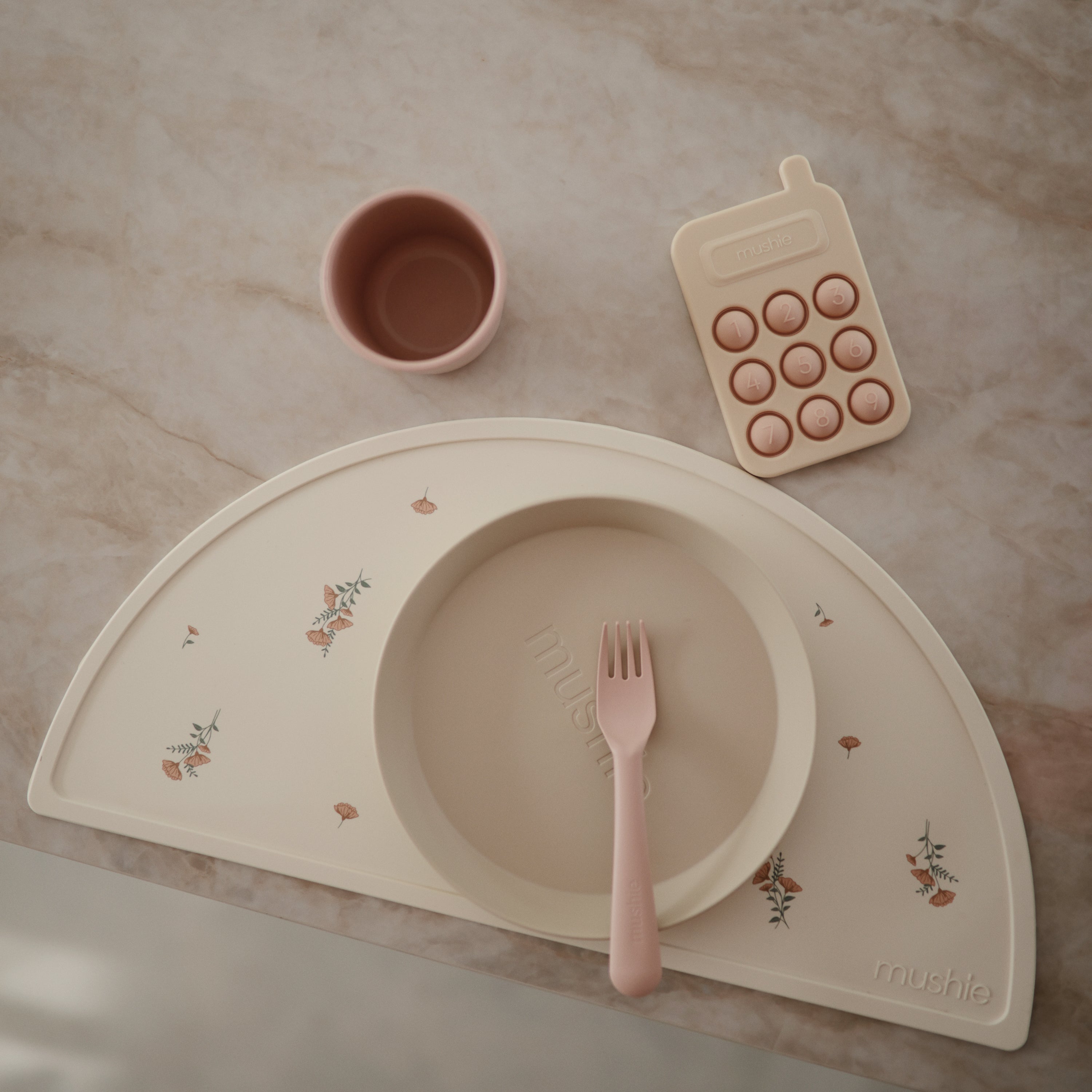 Dinnerware Cups