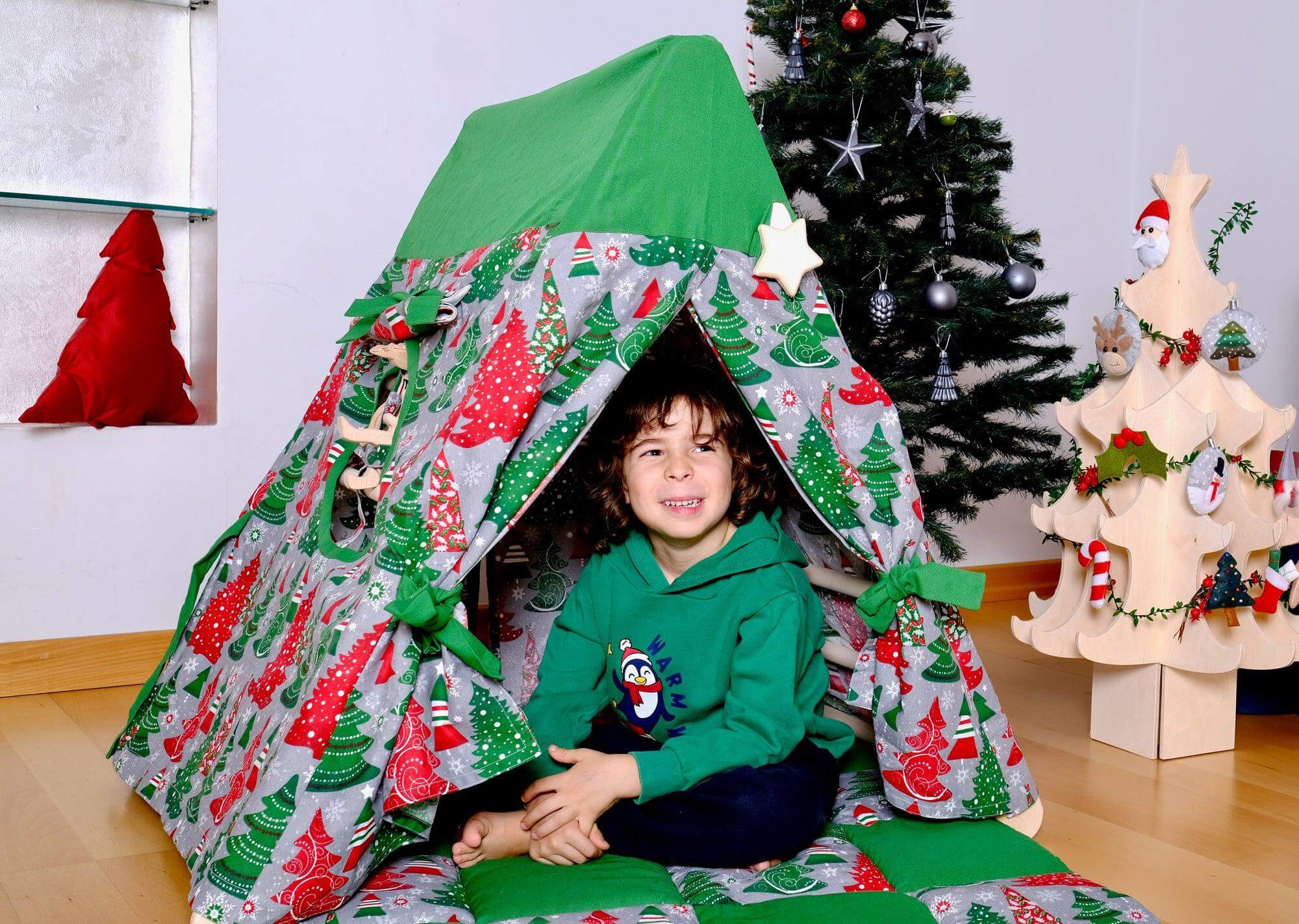 Christmas Play Tent & Play Mat for Climbing Triangle | Engaging Play Environment