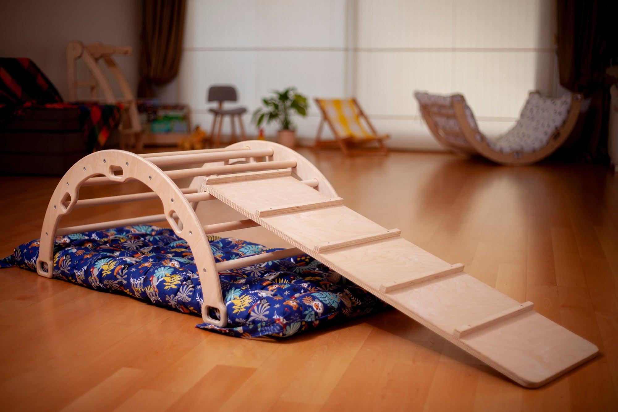 2 Size Montessori Baby Play Climber Set Wooden Climbing Arch Rocker & Ramp & Pillow