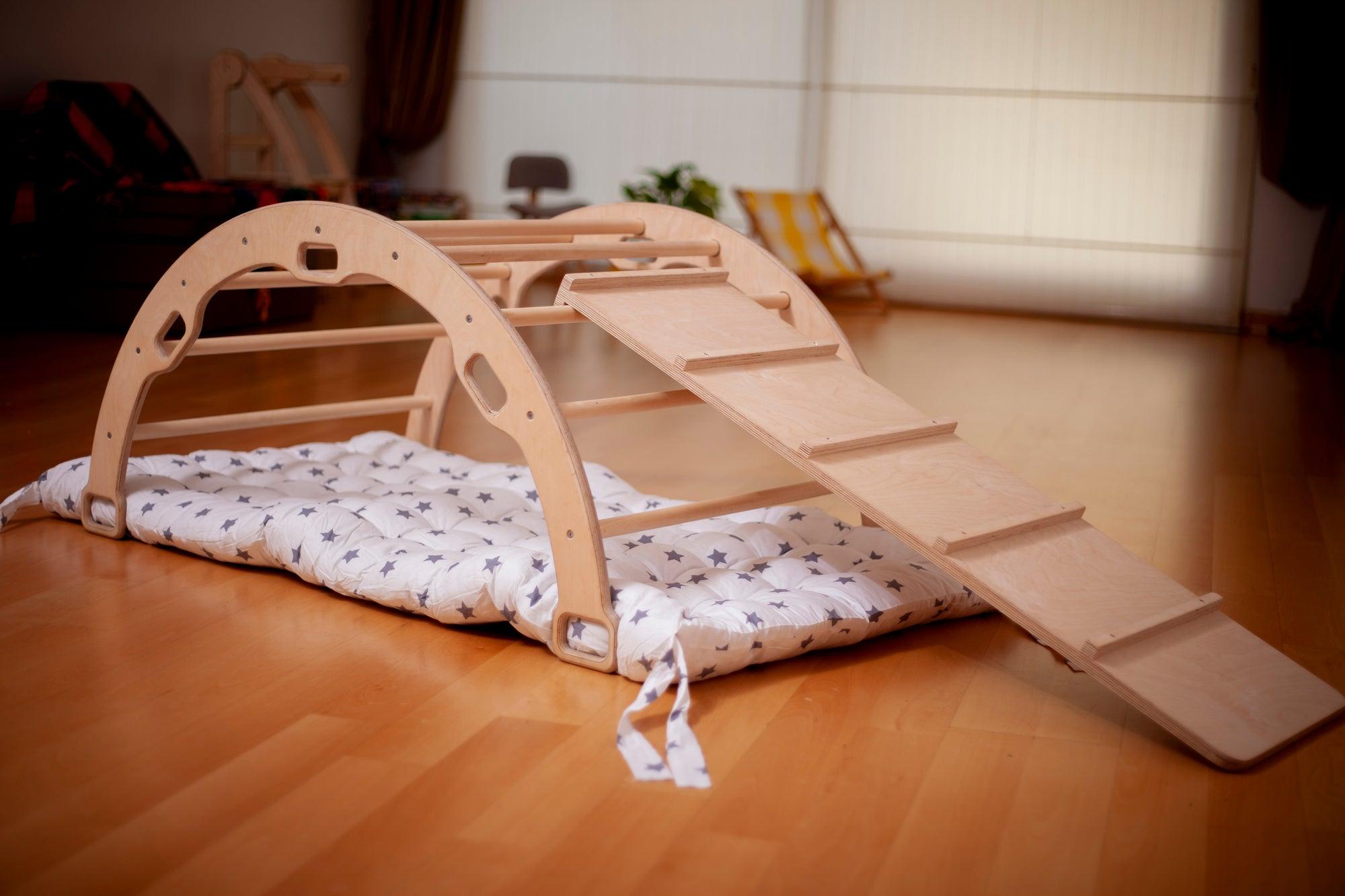 2 Size Montessori Baby Play Climber Set Wooden Climbing Arch Rocker & Ramp & Pillow