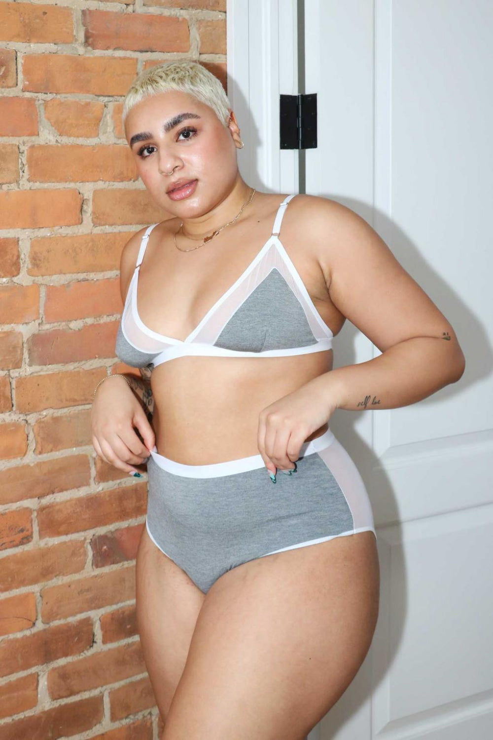 Contrast Bra - Grey